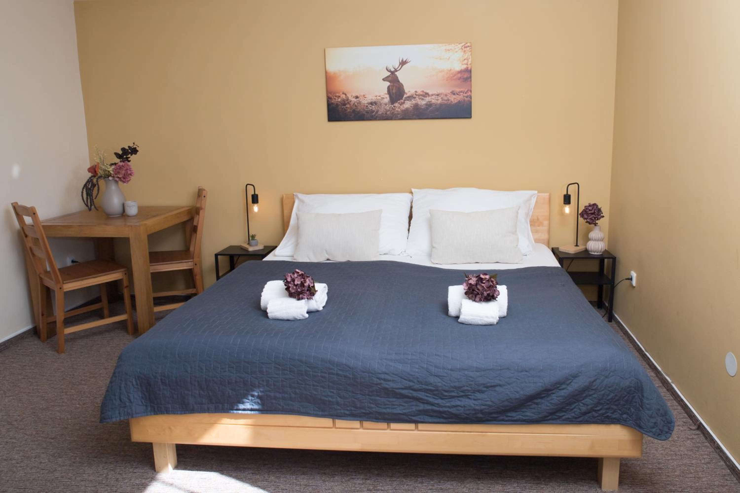 Double Room with Extra Bed photo 2