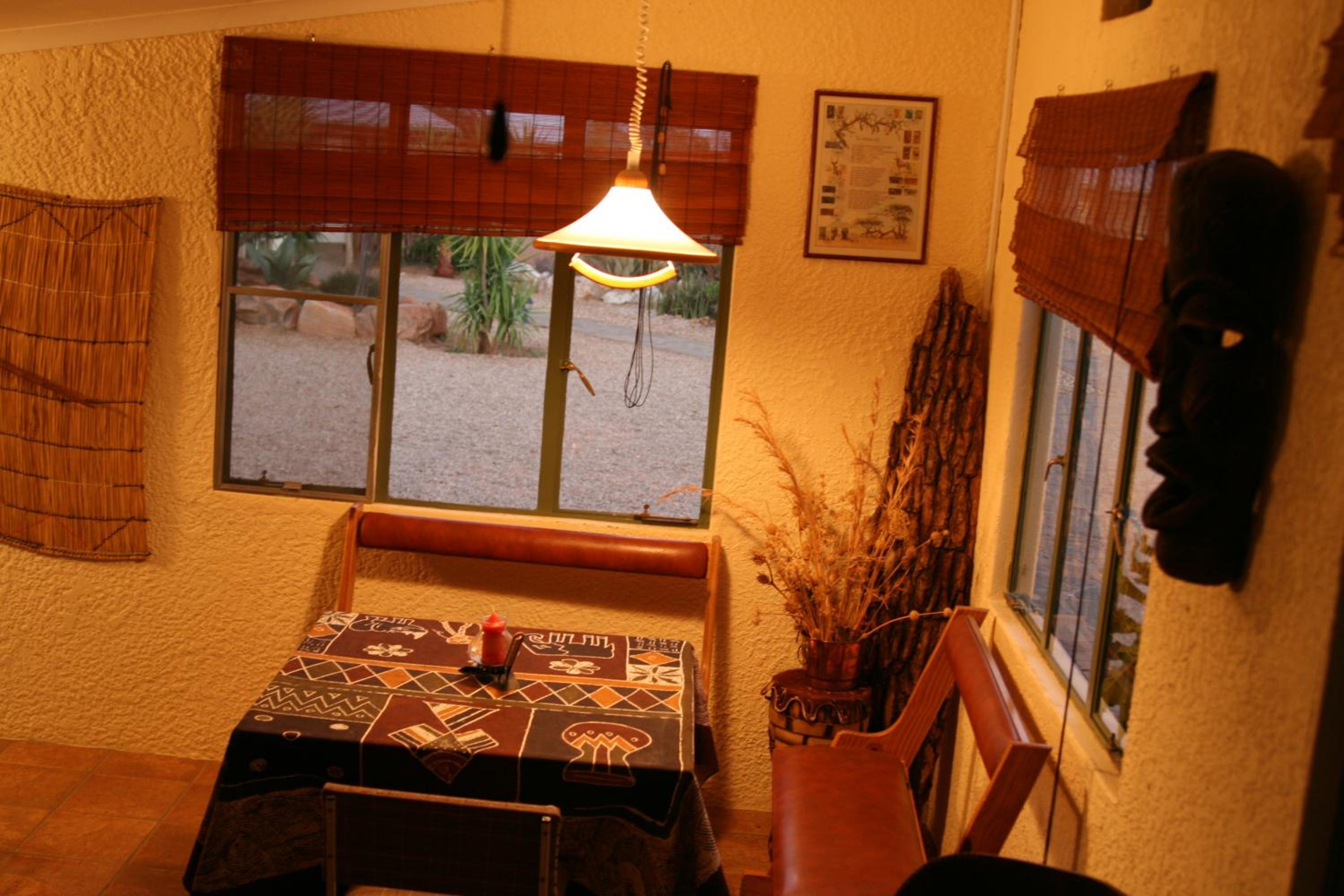 Twin Room - Photo 3