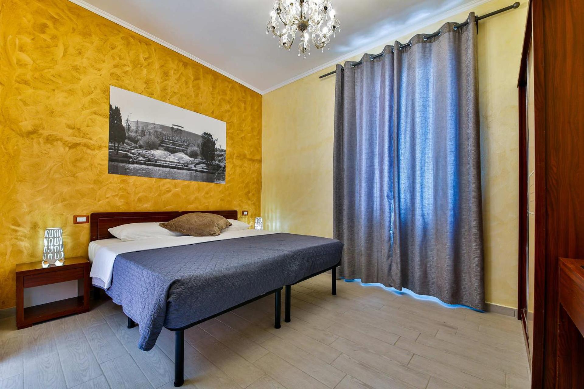 Superior King Room photo 2