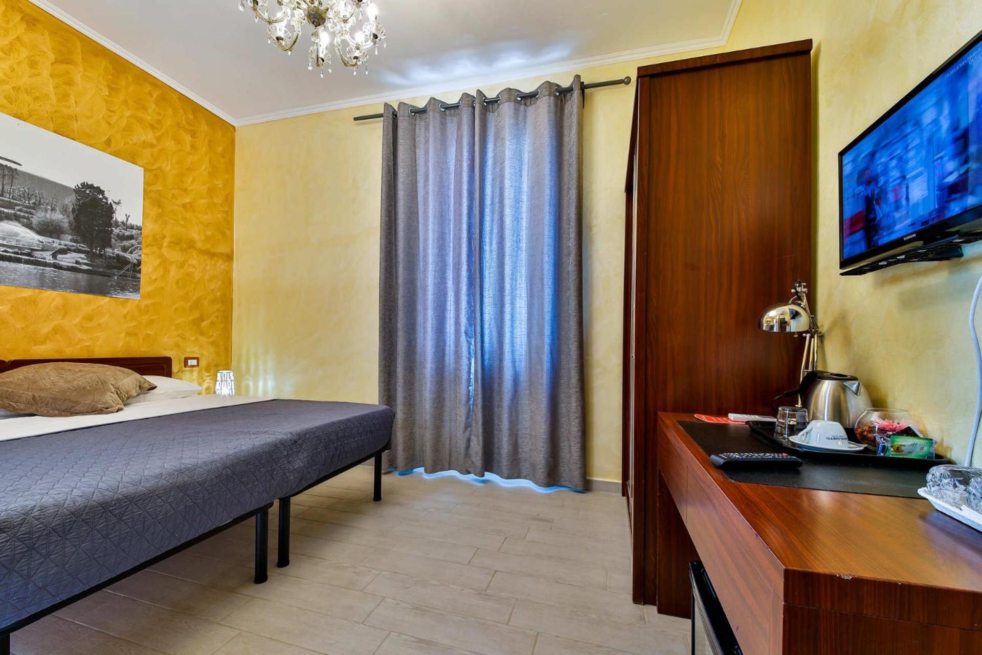Superior King Room photo 3