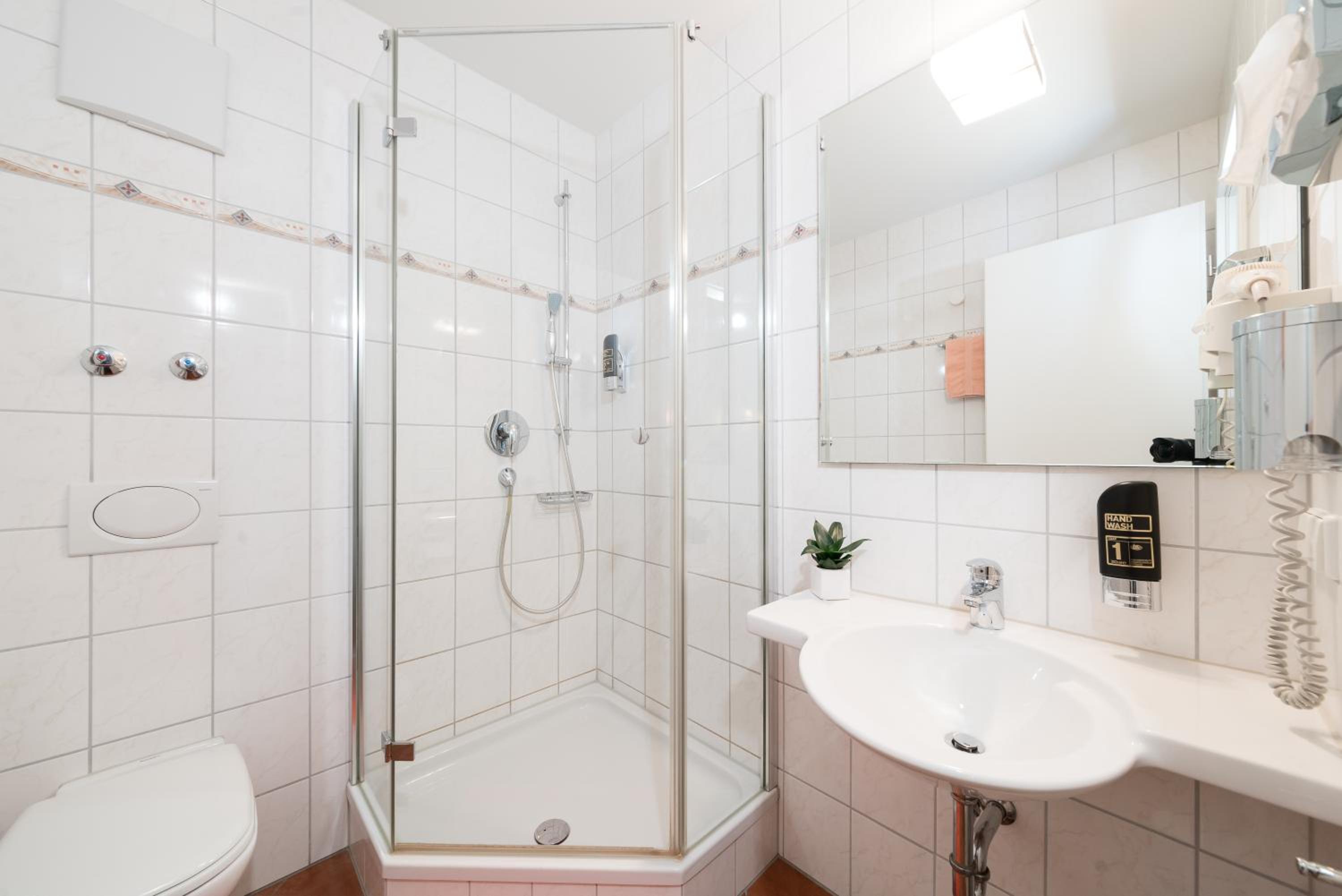Business Double Room photo 2