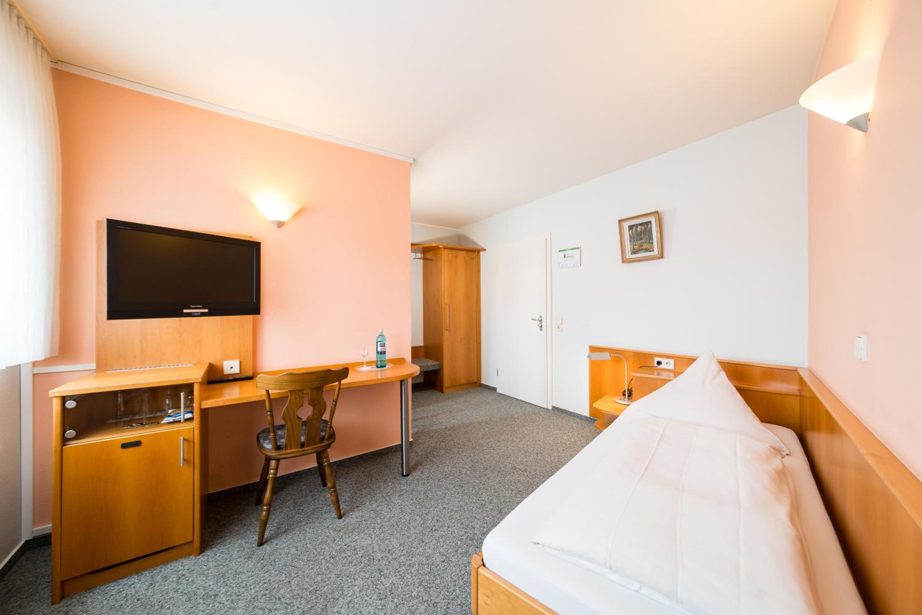 Triple Room photo 3