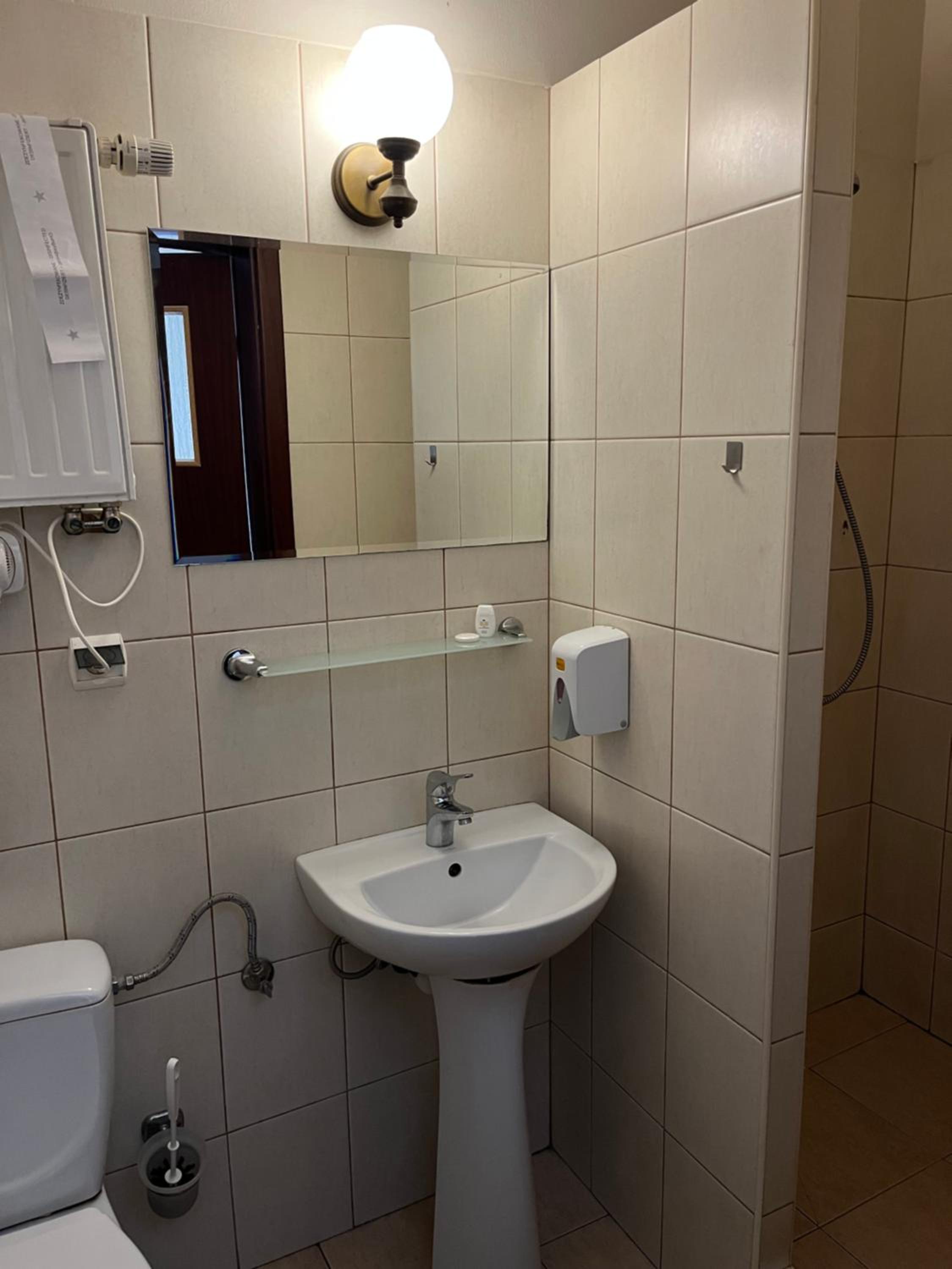 Single Room photo 2