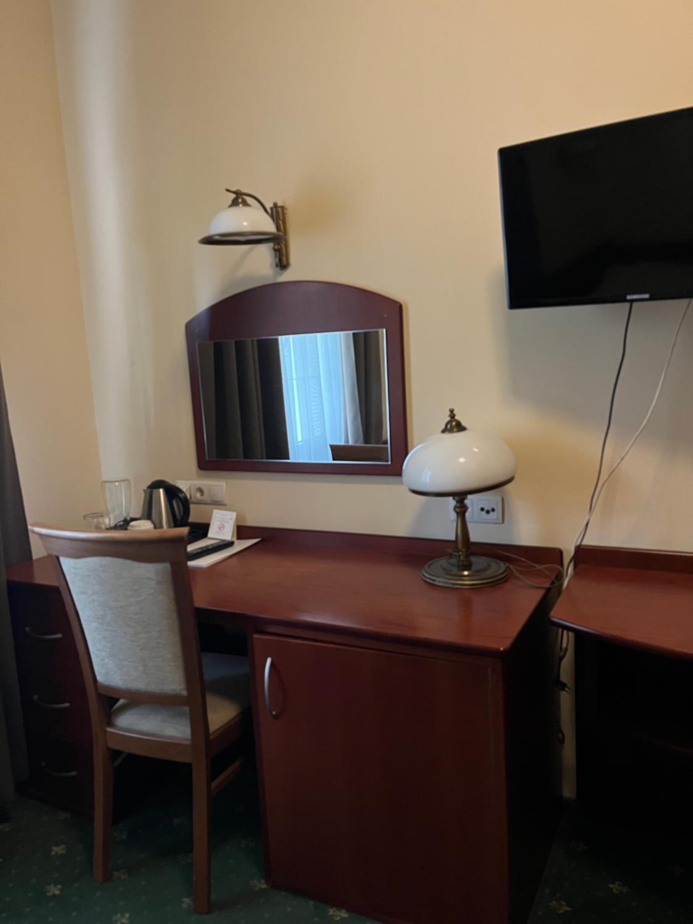 Single Room photo 3