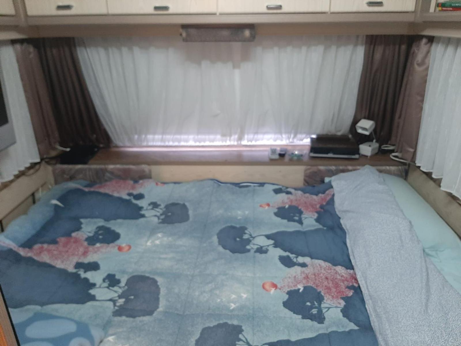 Caravan photo 3