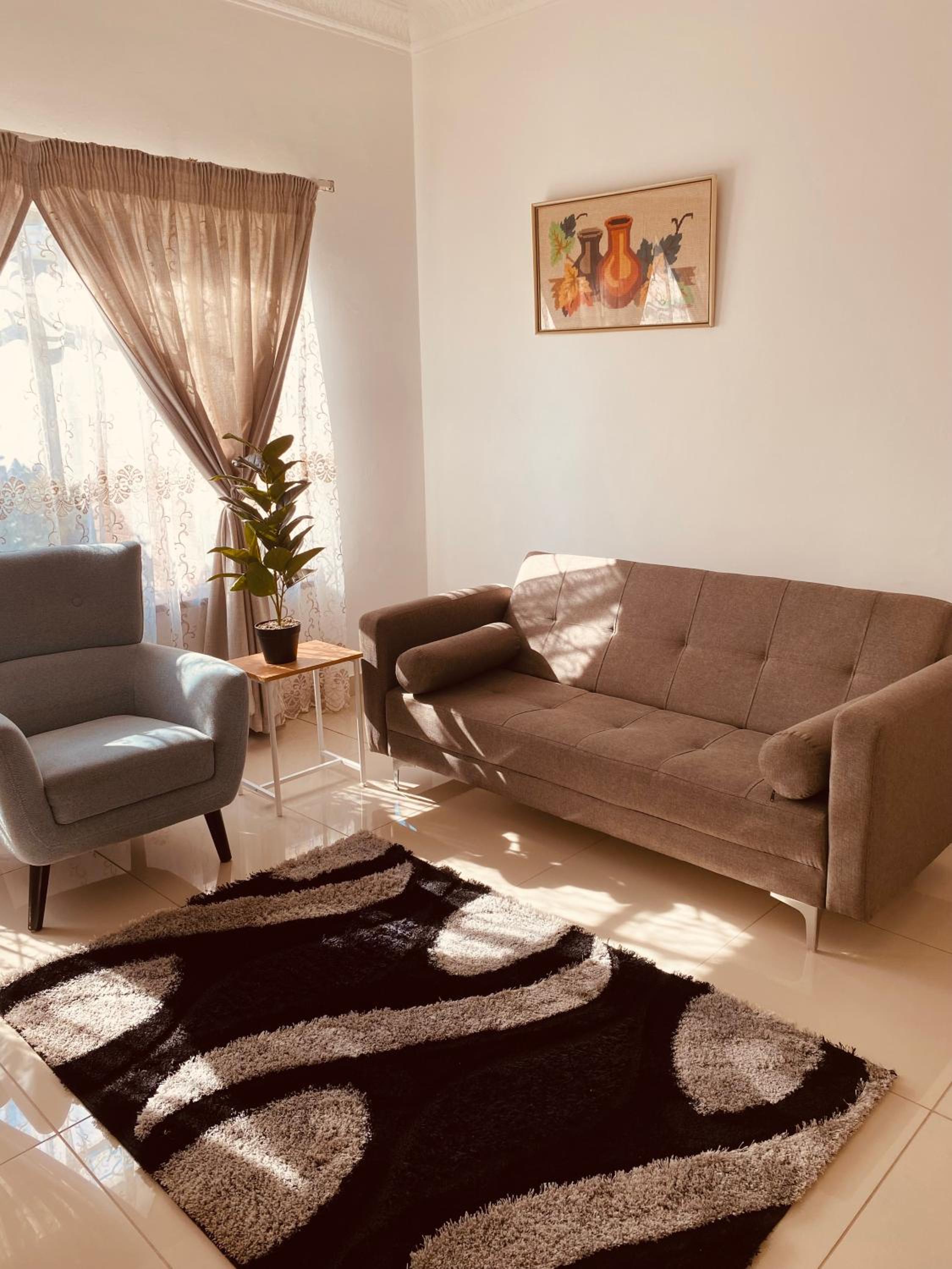 Family Room photo 3