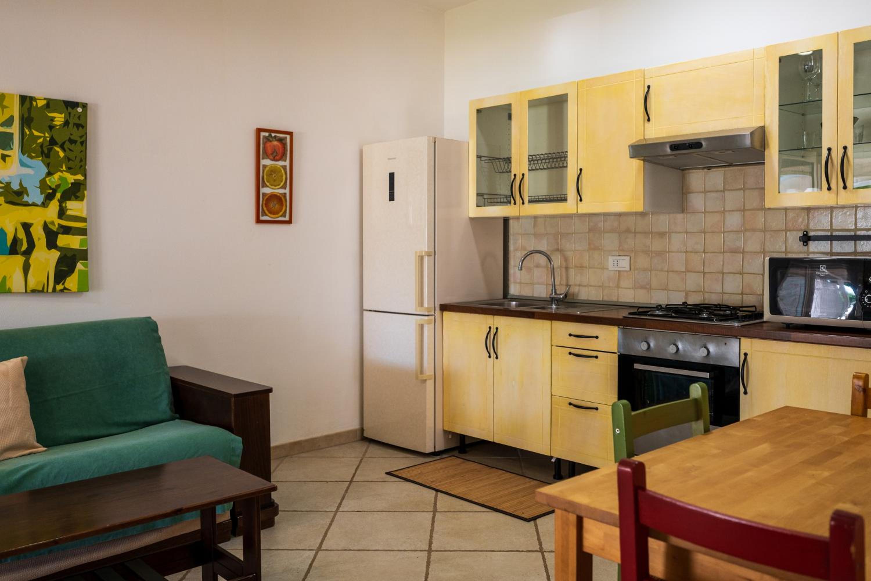 One-Bedroom Apartment