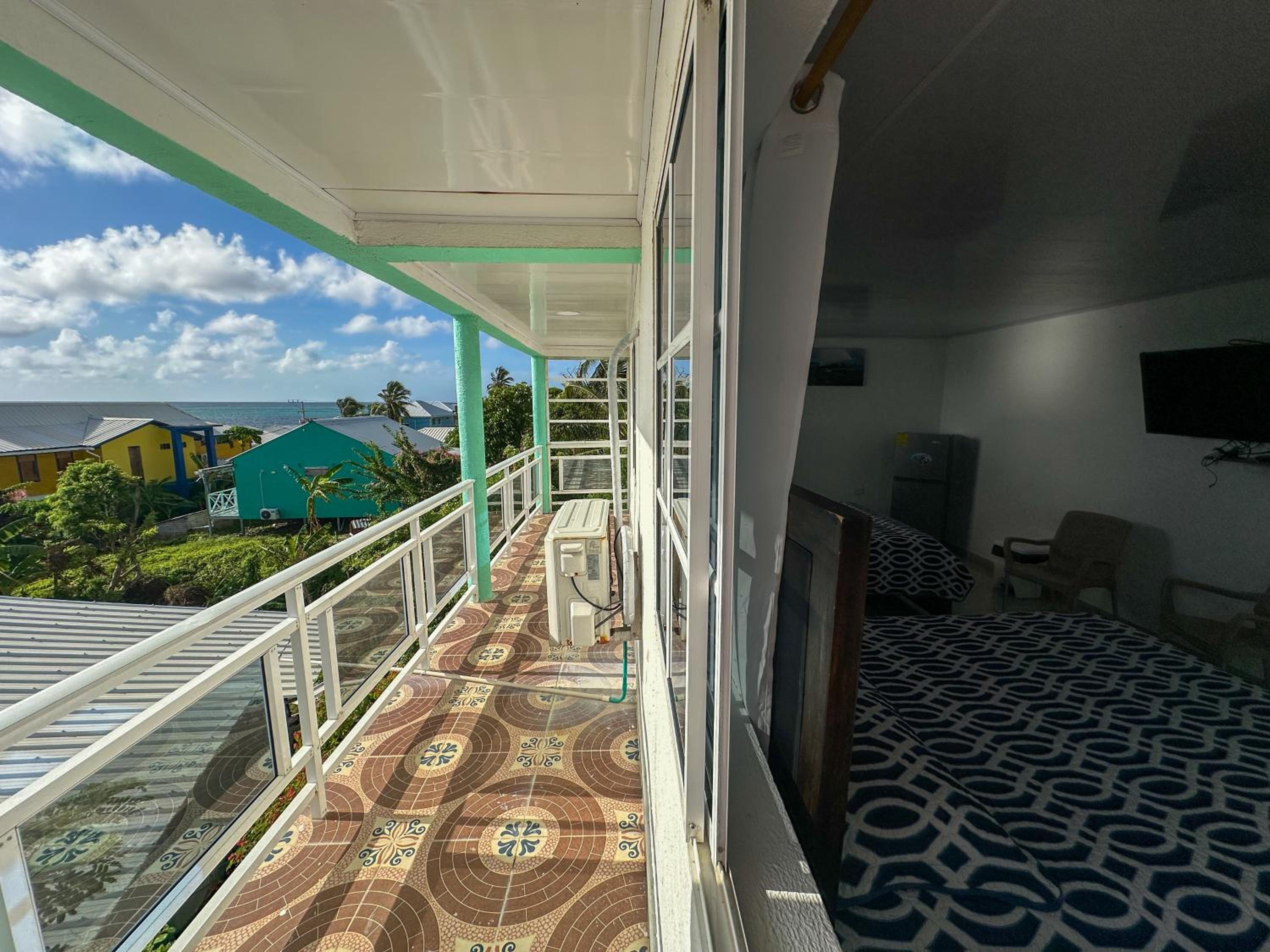 Quadruple Room with Sea View photo 3