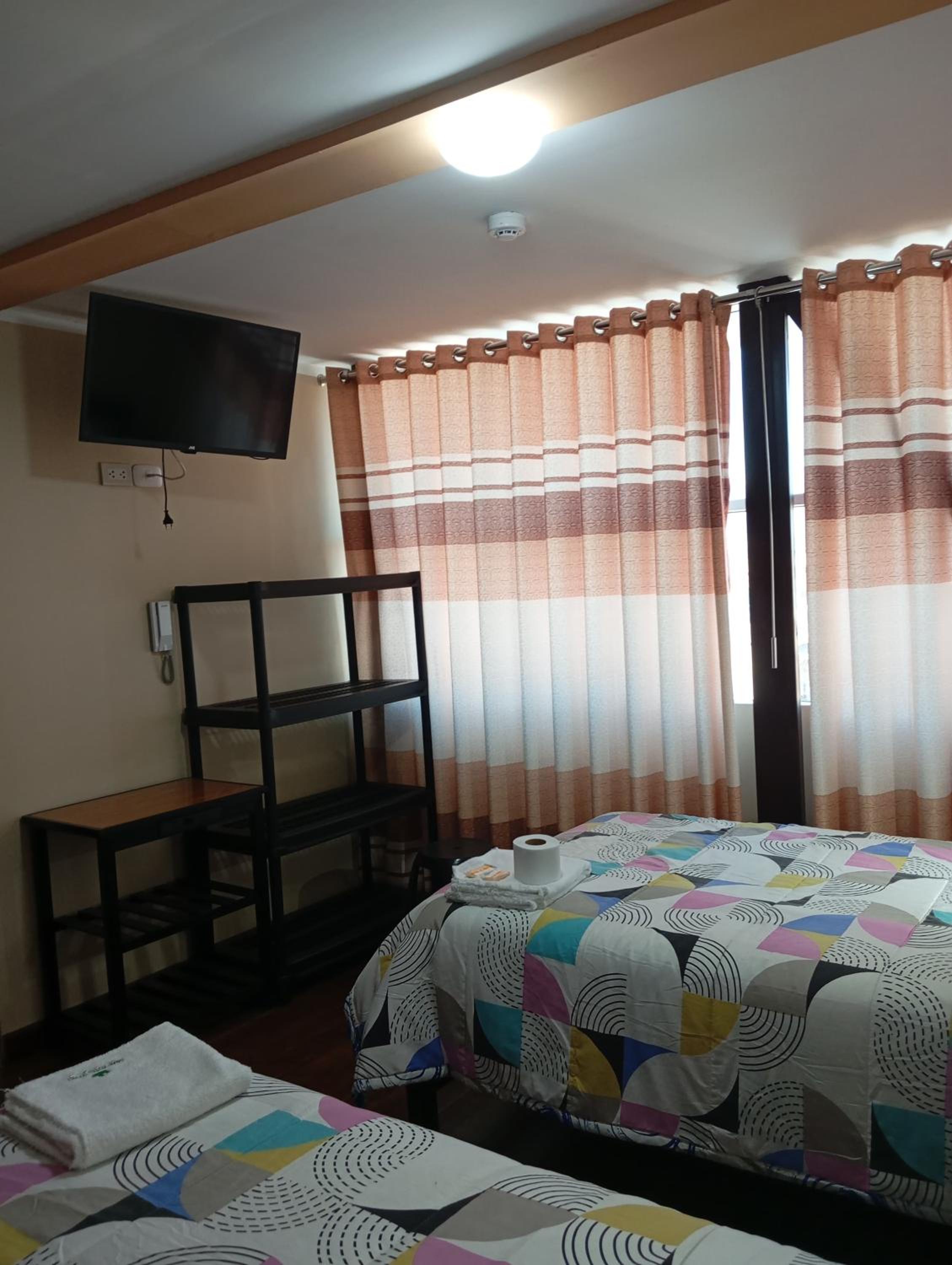 Standard Twin Room photo 2