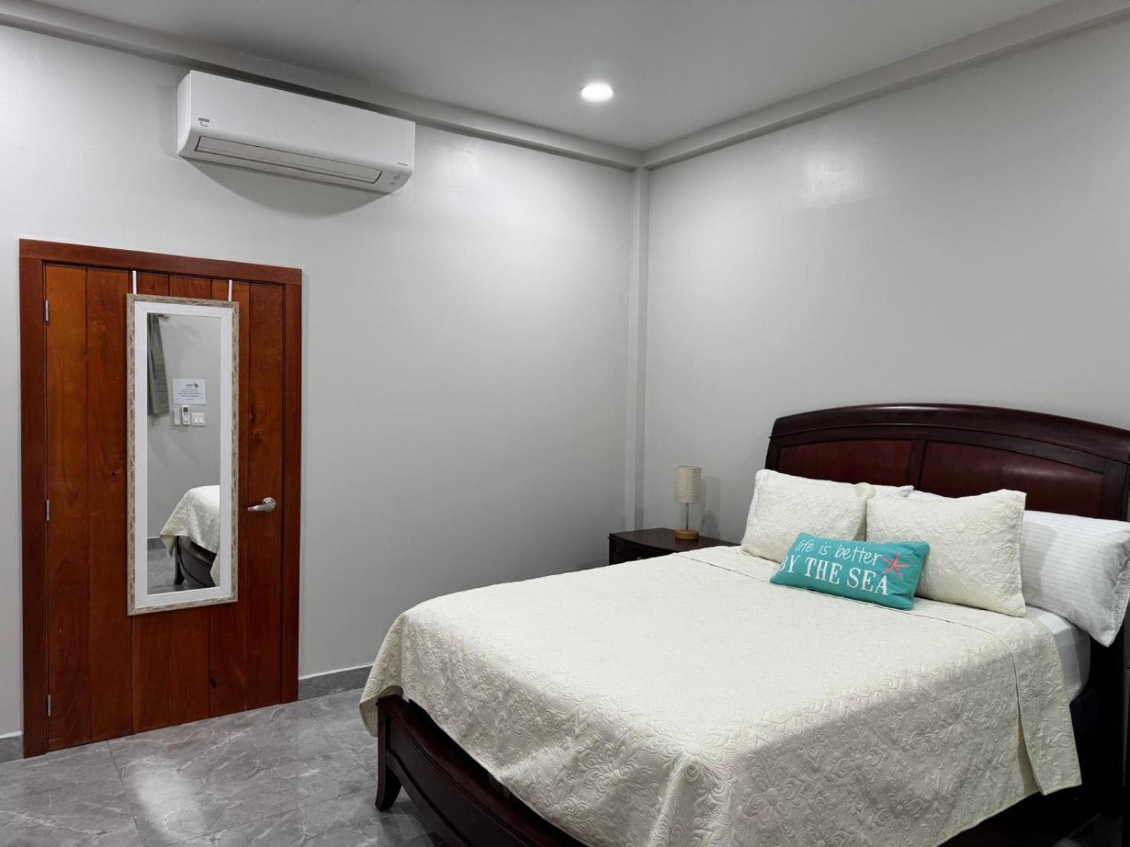 Deluxe Double Room with Shower