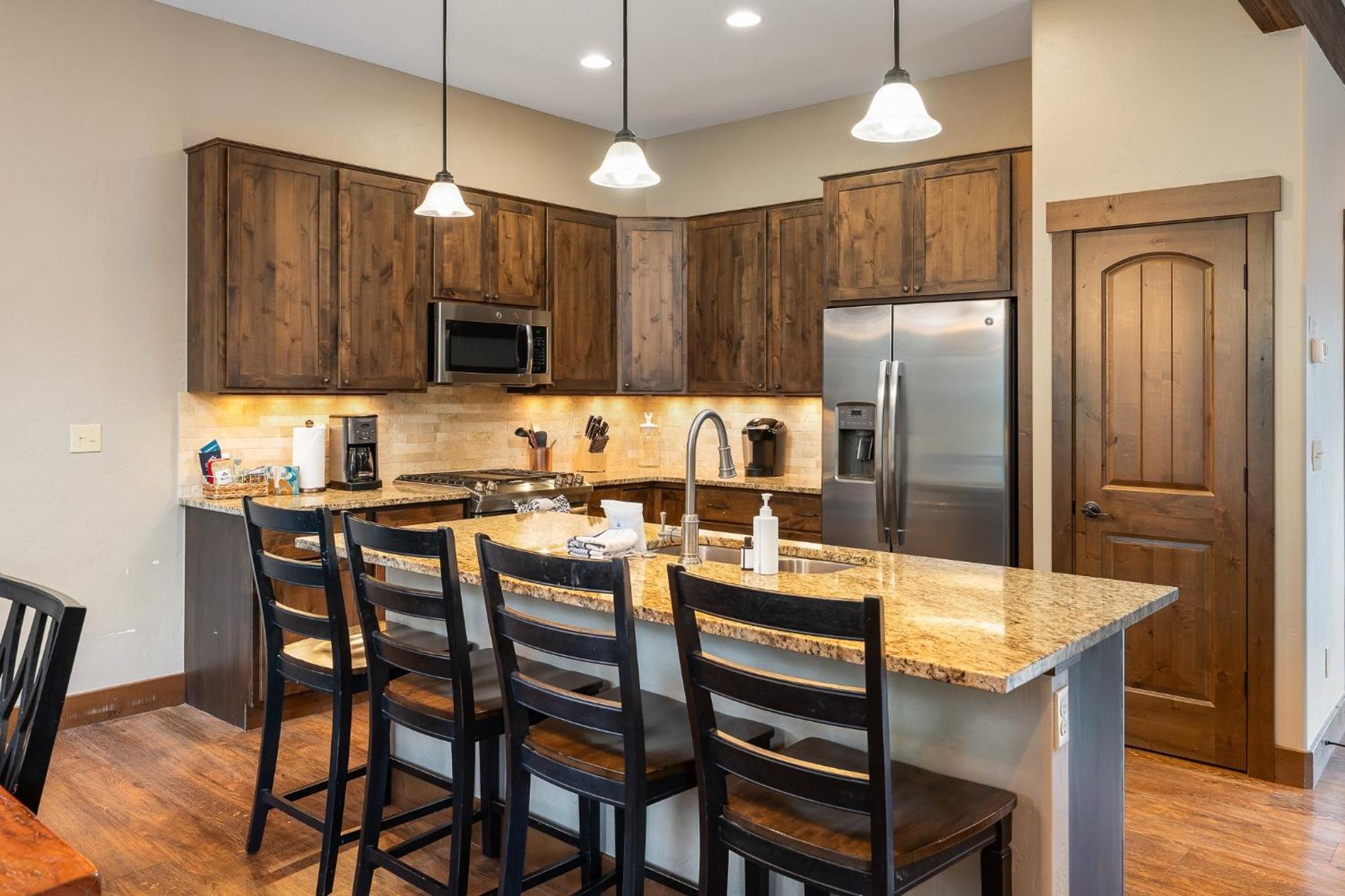Four-Bedroom Vacation Home photo 3