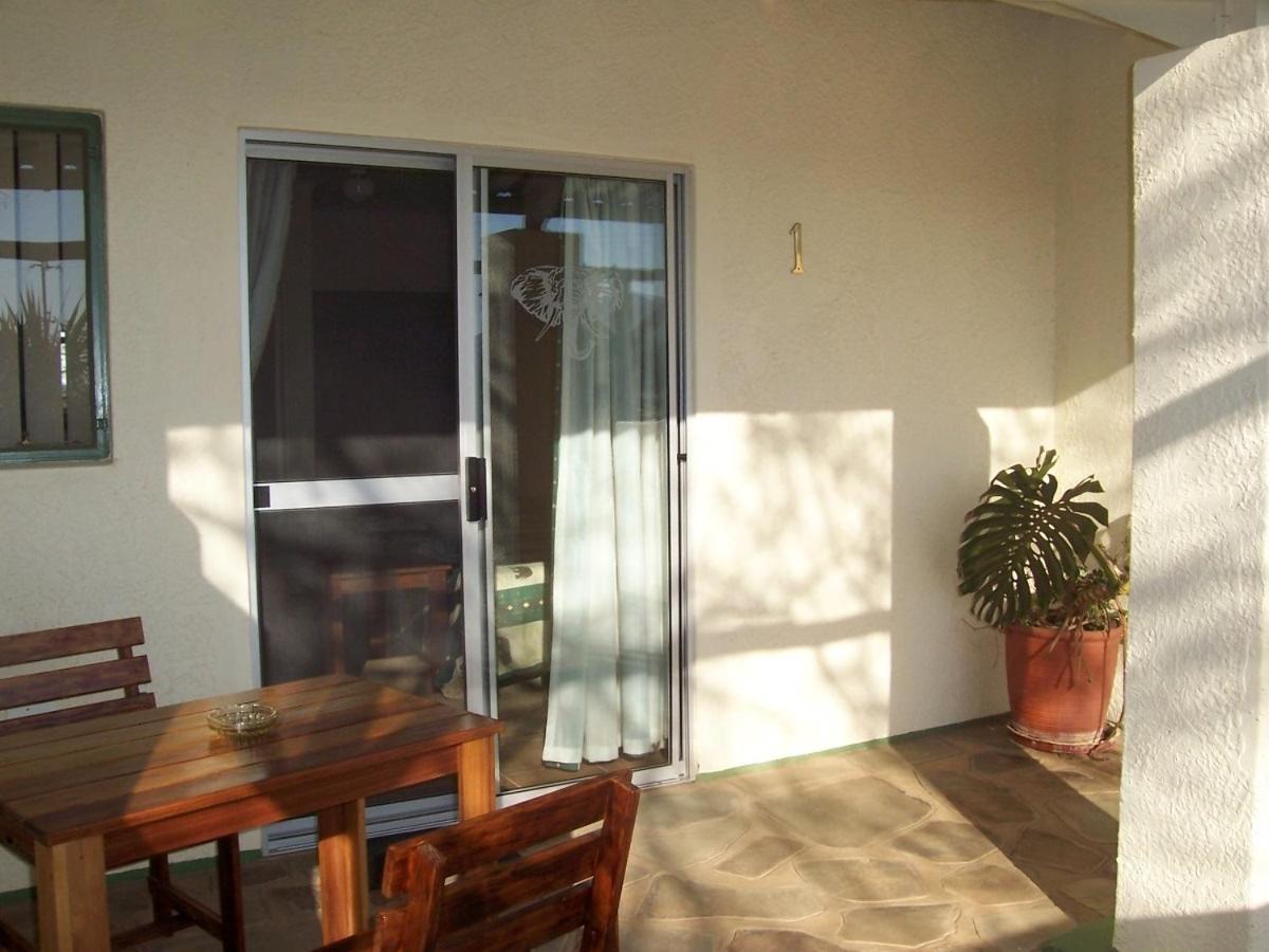 Twin Room - Photo 4