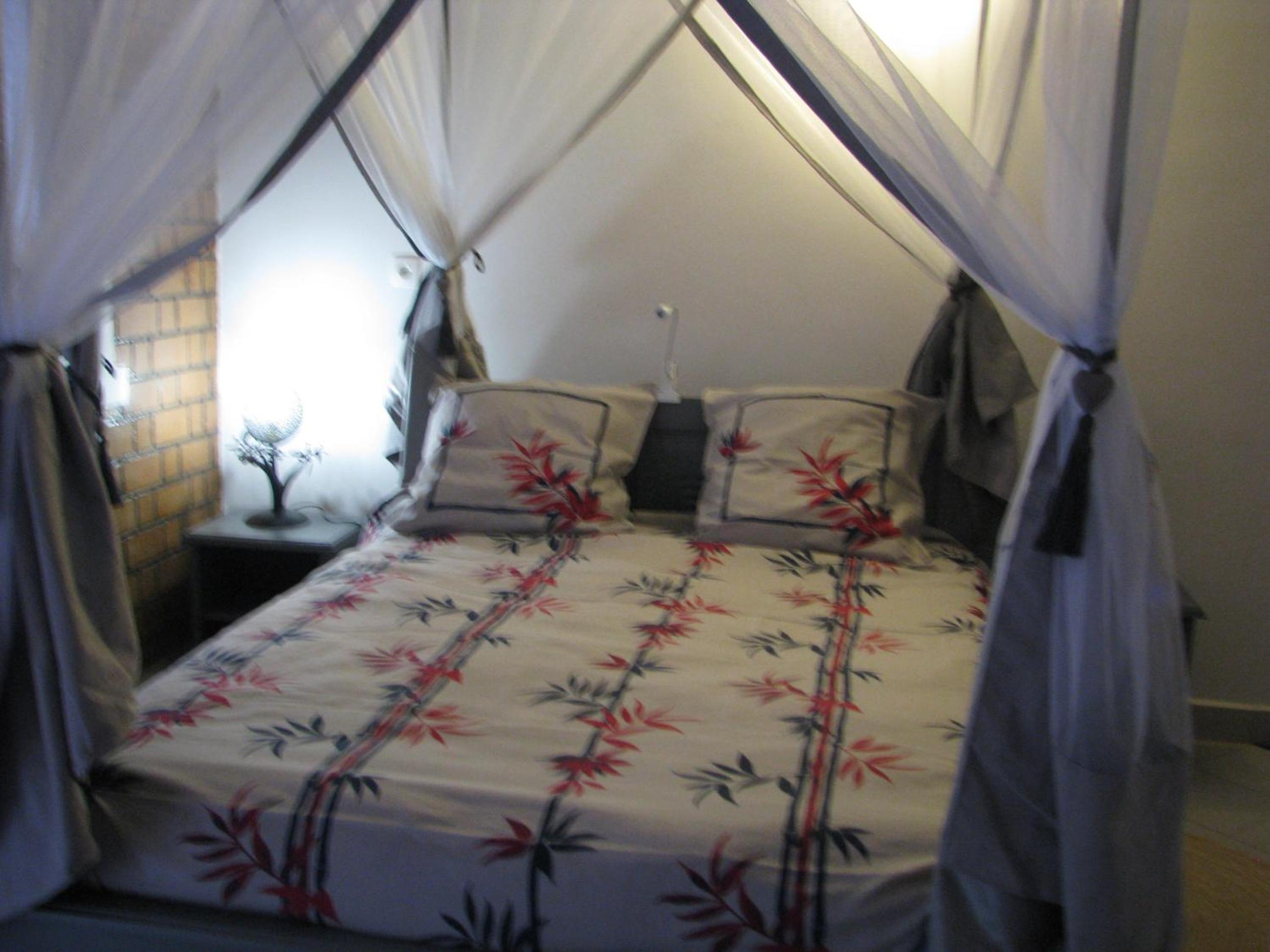 Triple Room with Pool View photo 2