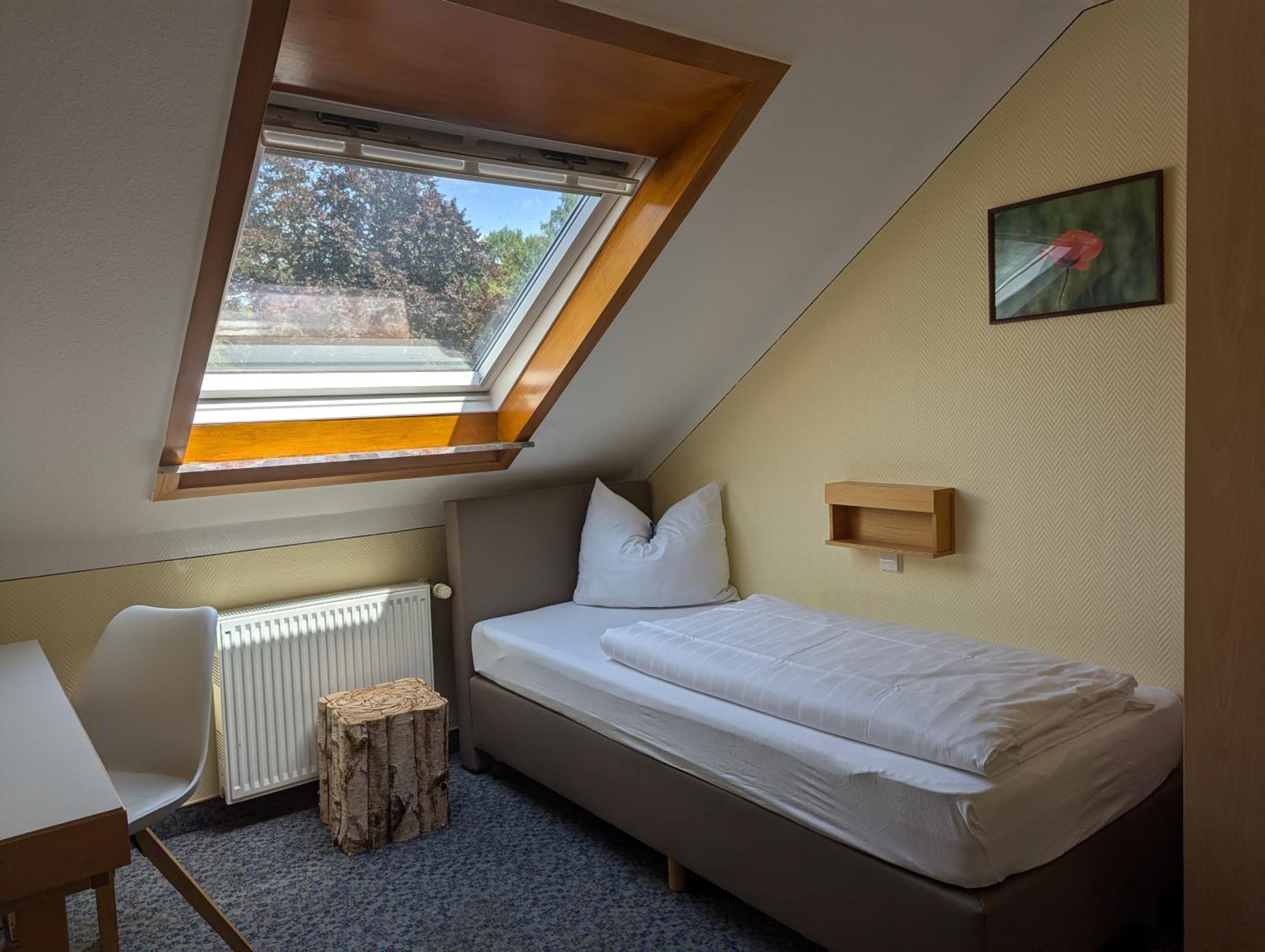 Small Single Room