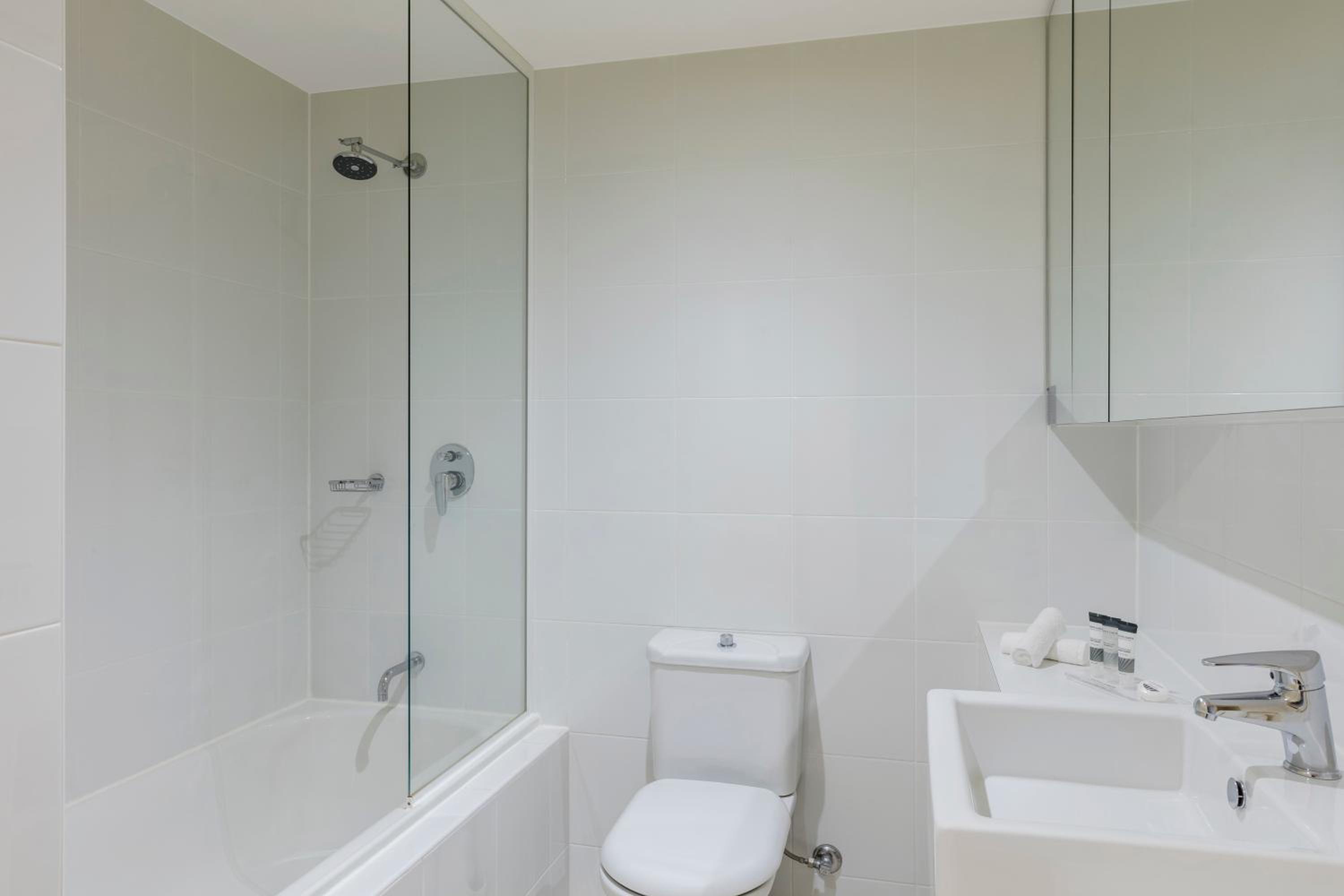 Two-Bedroom Apartment thumbnail 5