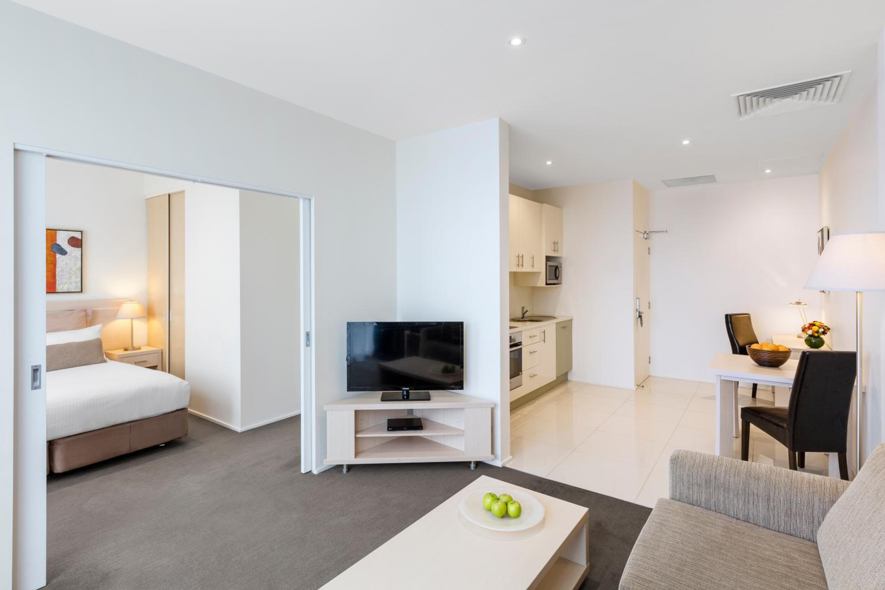 One-Bedroom Apartment - Sky High