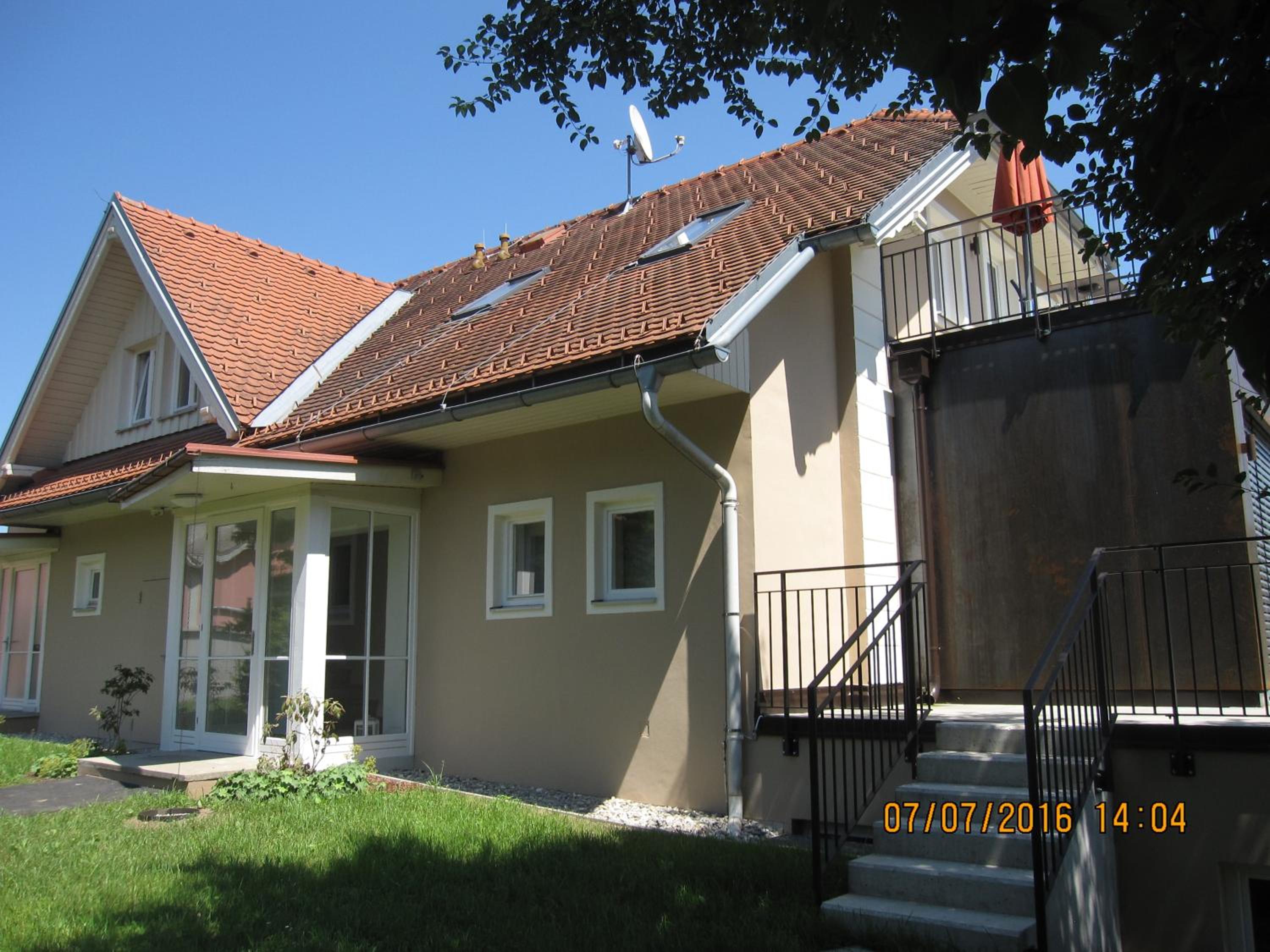 Apartment with Balcony - Photo 14