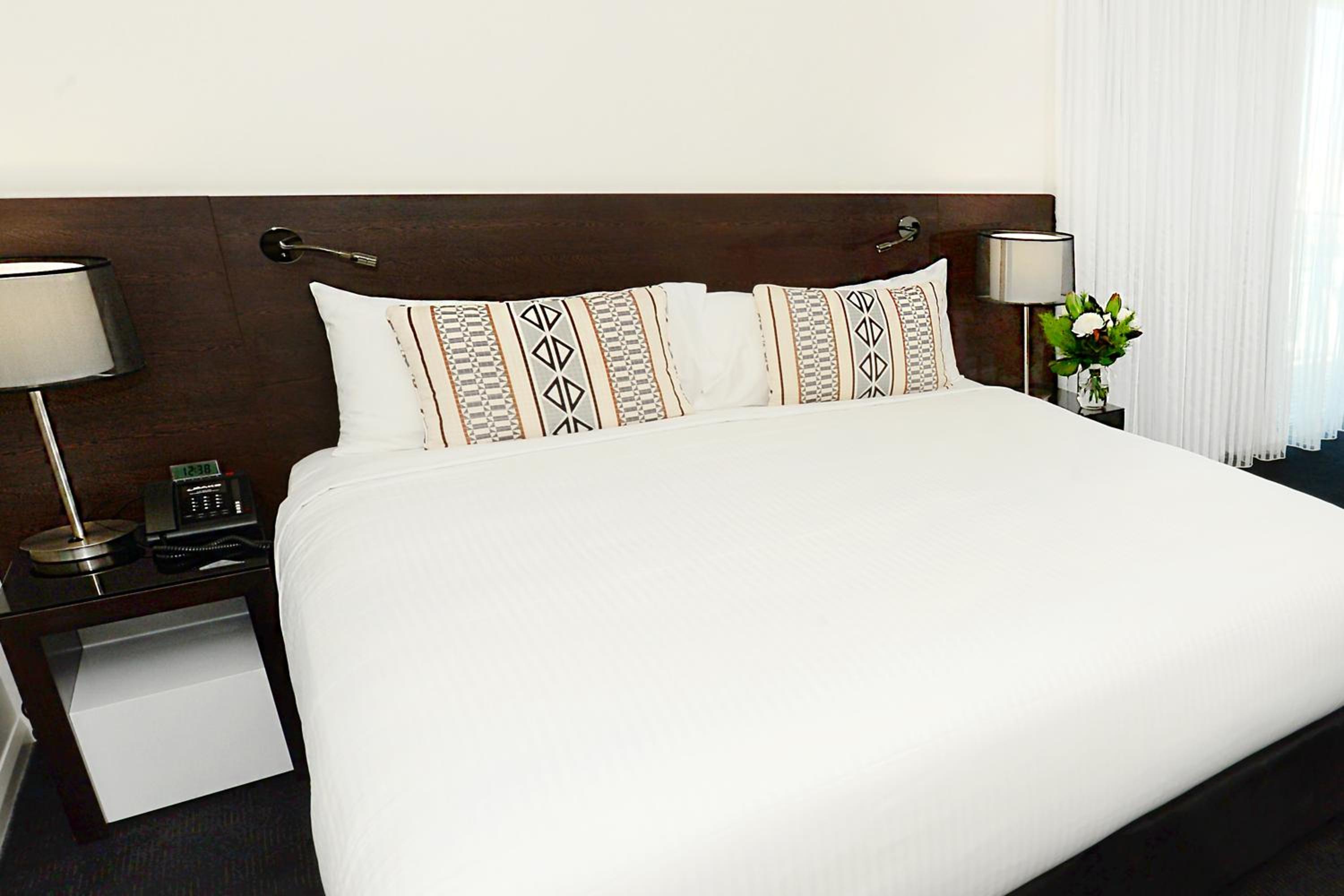 King Studio - No Housekeeping photo 3