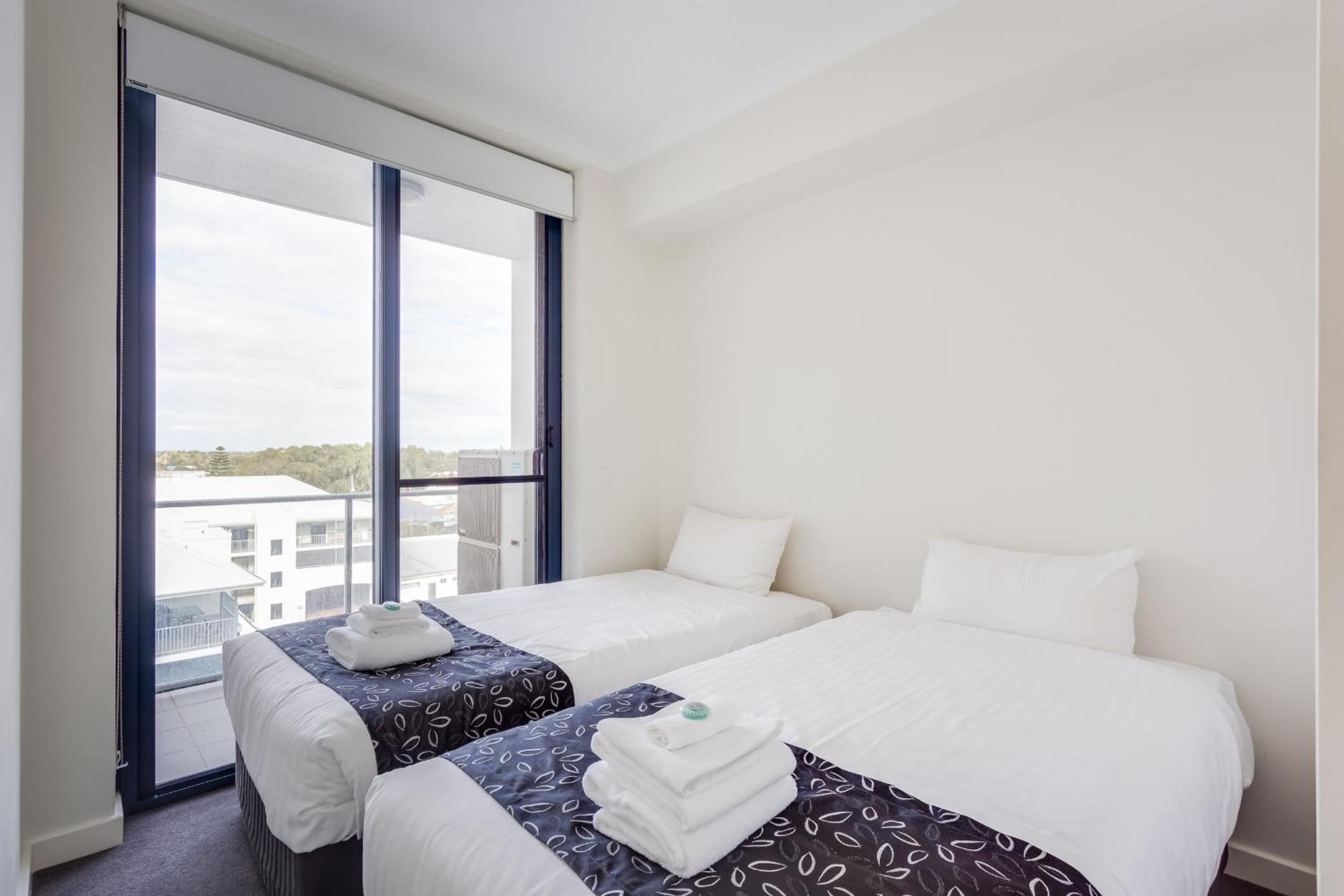 Three-Bedroom Premier Apartment with Ocean View - Ocean 2