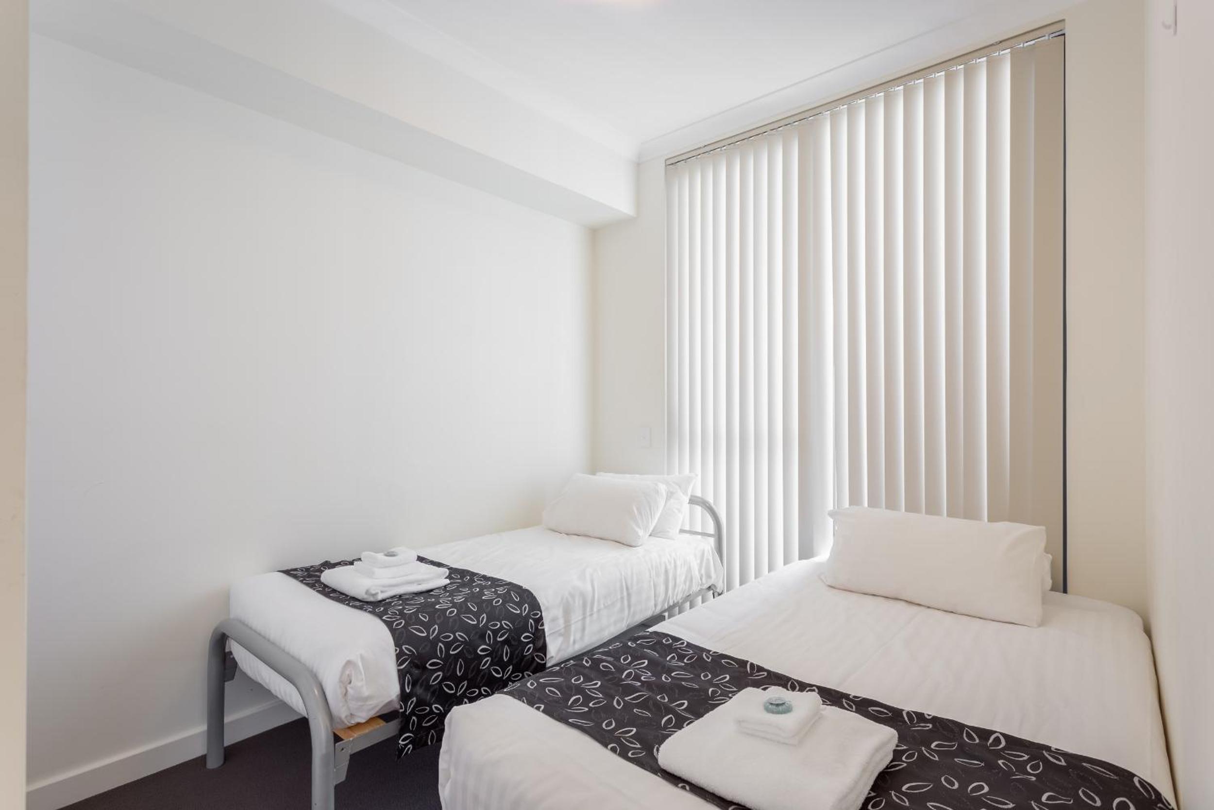 Three-Bedroom Premier Apartment with Ocean View - Ocean 2