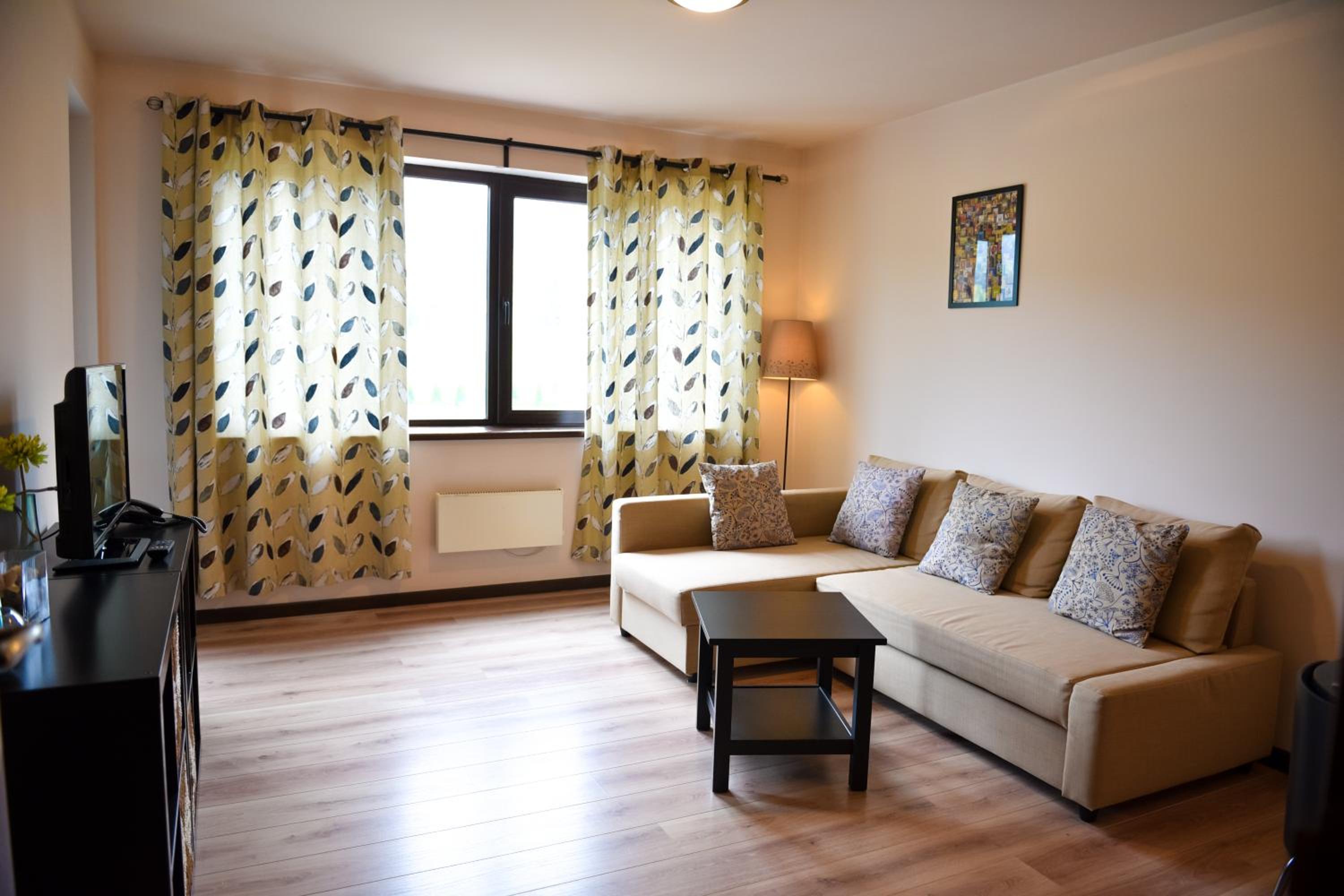Apartment with two rooms for nonsmokers, free pool&relax zone access