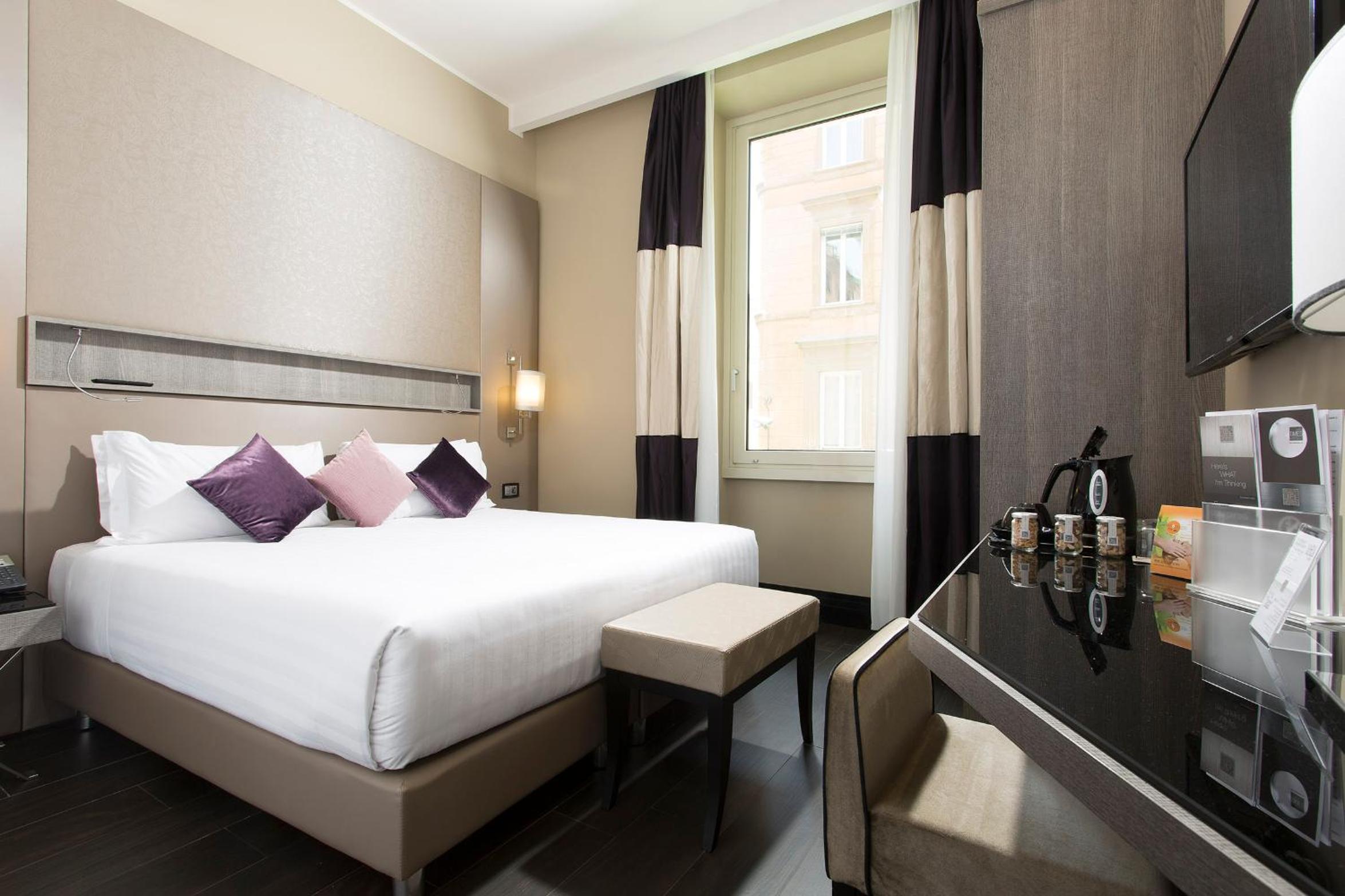 Classic Double Room