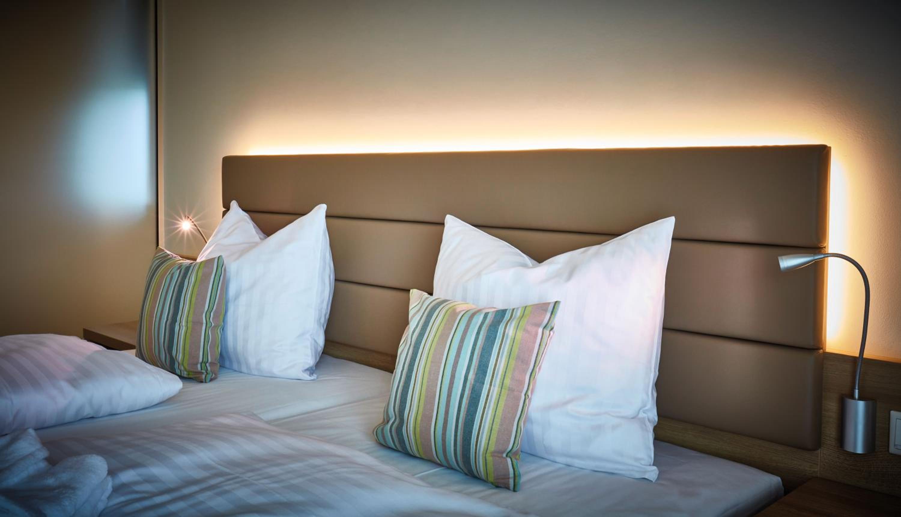 Comfort Double Room with Balcony or Terrace - Photo 11