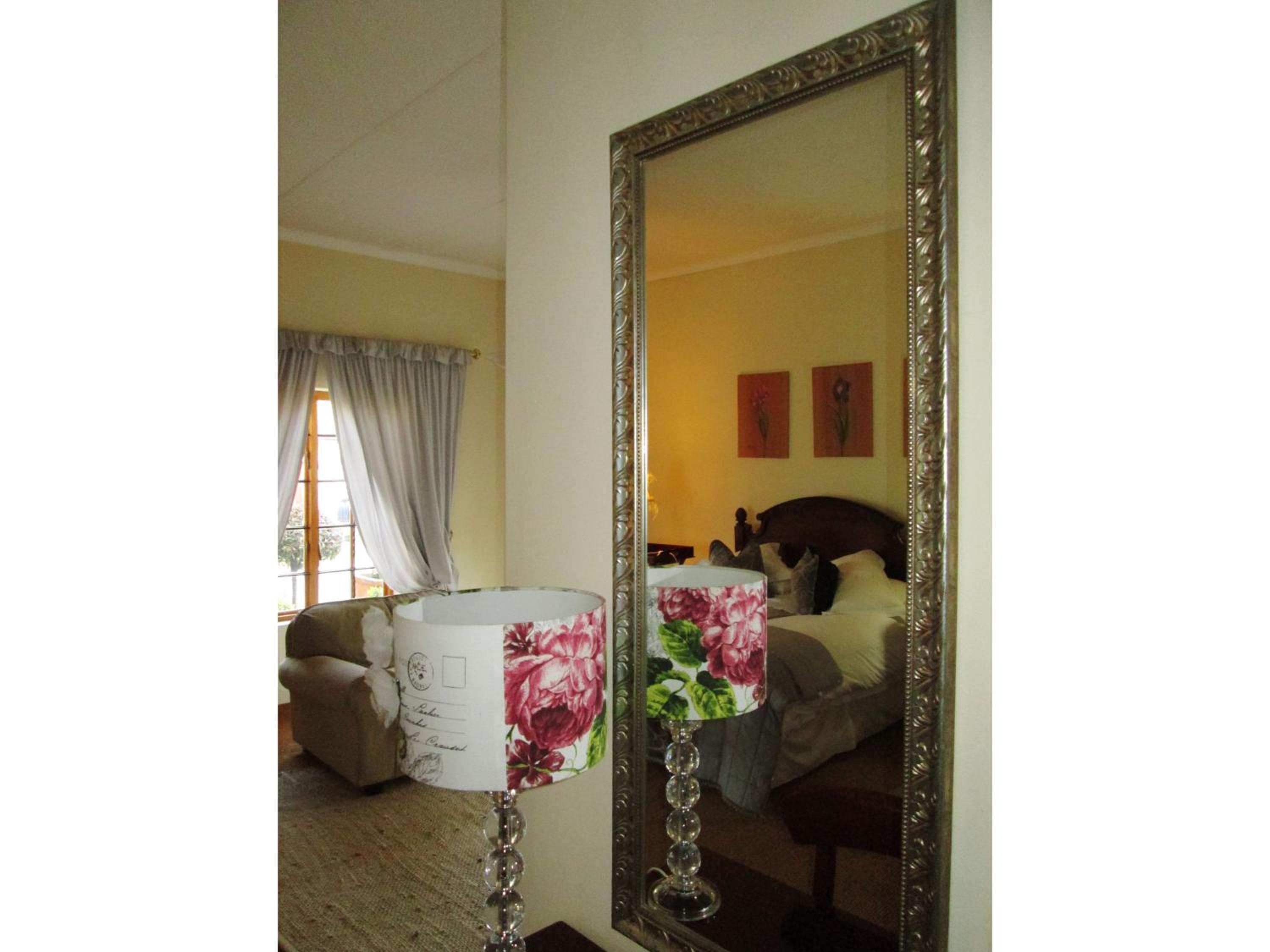 Deluxe Triple Room photo 2