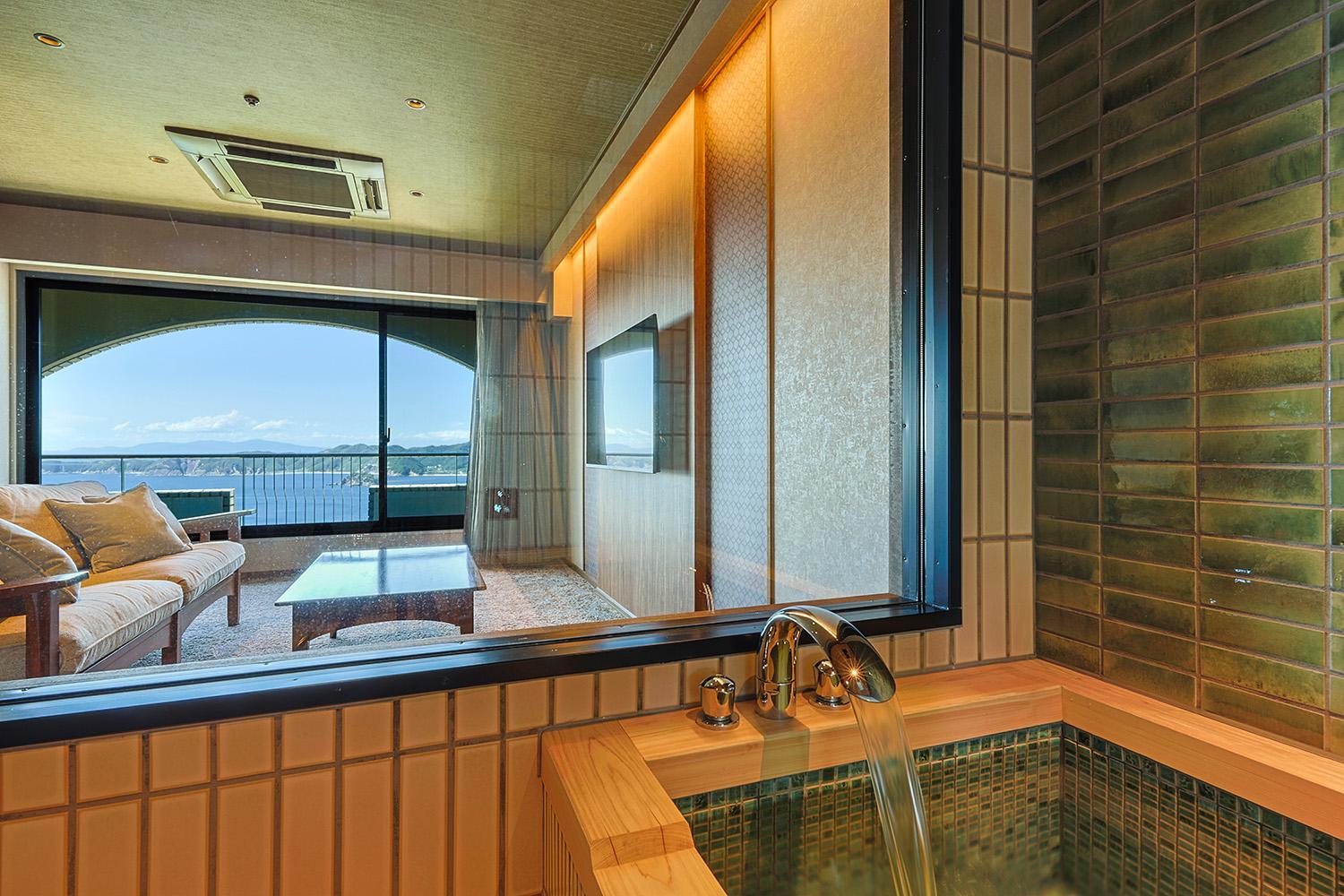 Suite (No.712) - No Smoking (7th Floor)