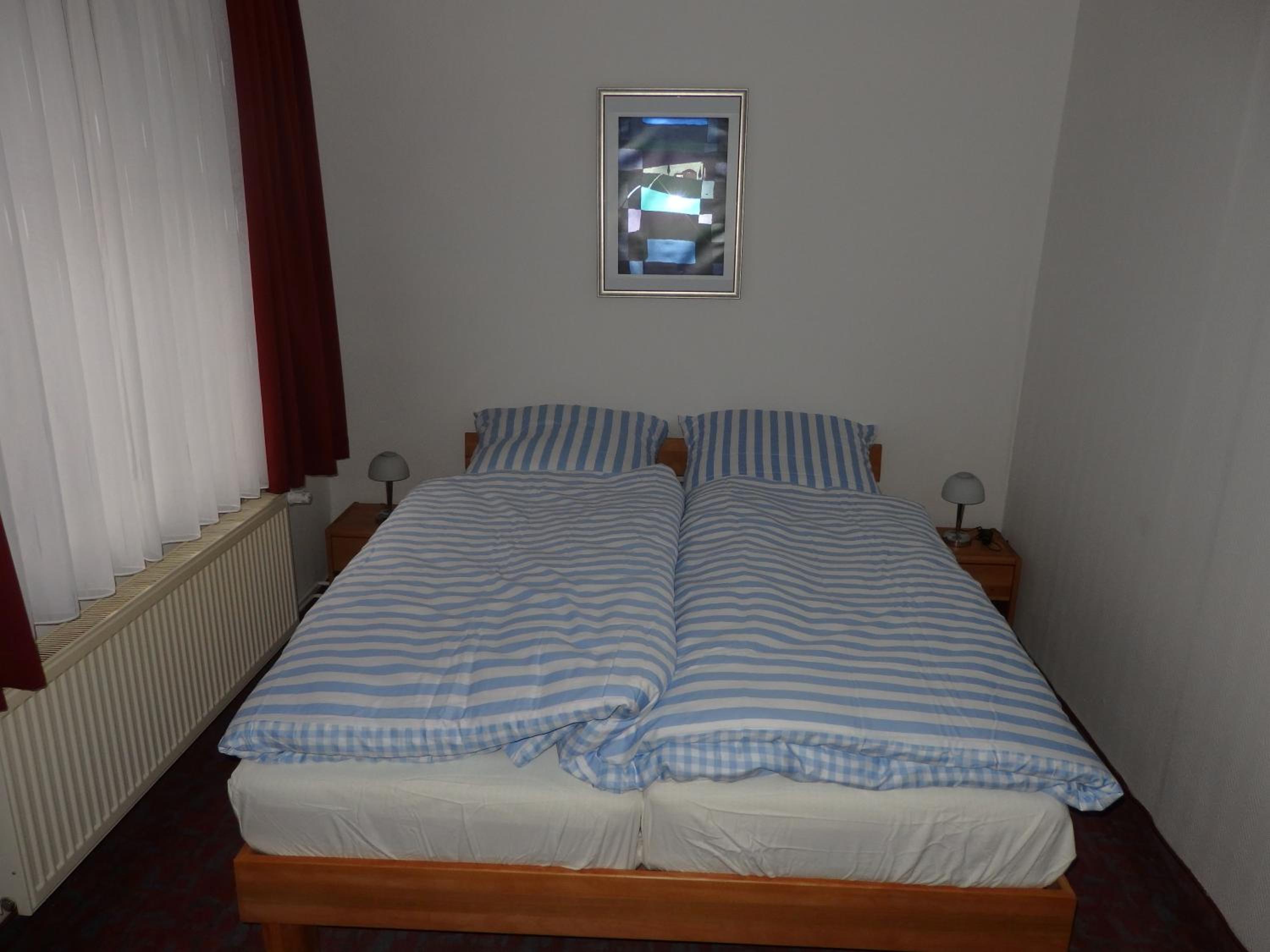 Deluxe Double Room with Shower photo 2