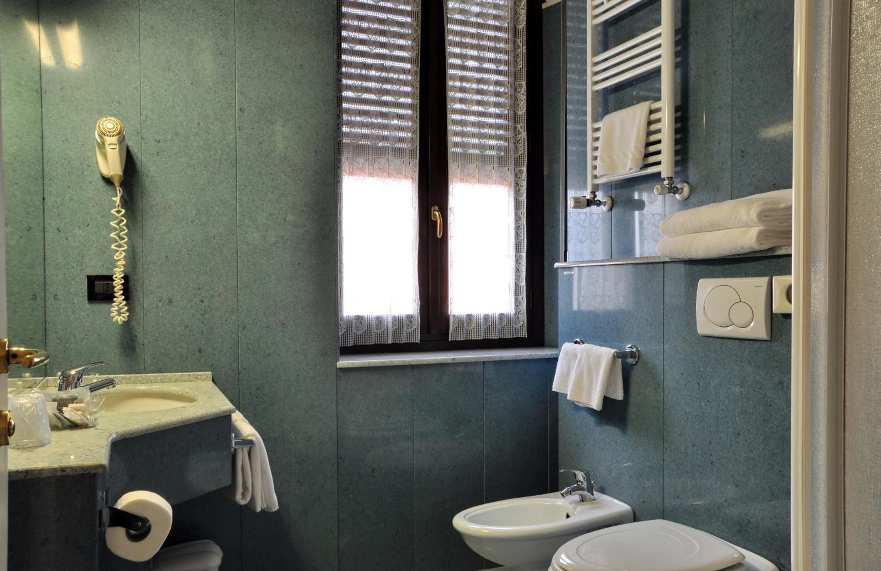Triple Room - Photo 25