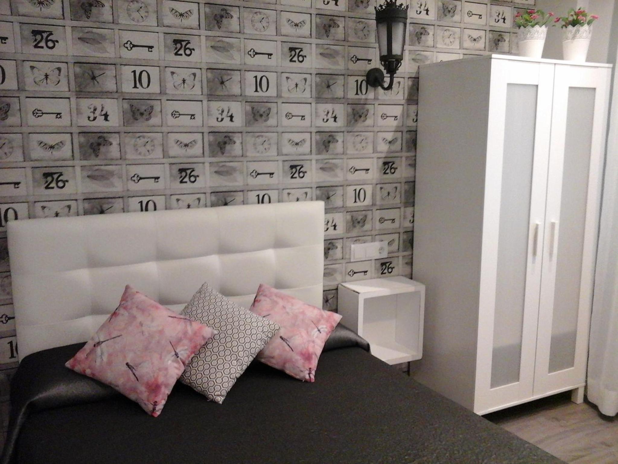 Double Room - Photo 11