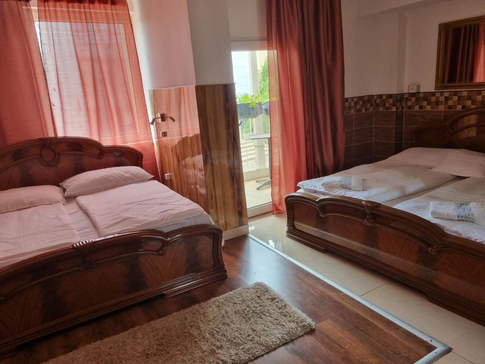 Deluxe Quadruple Room photo 2
