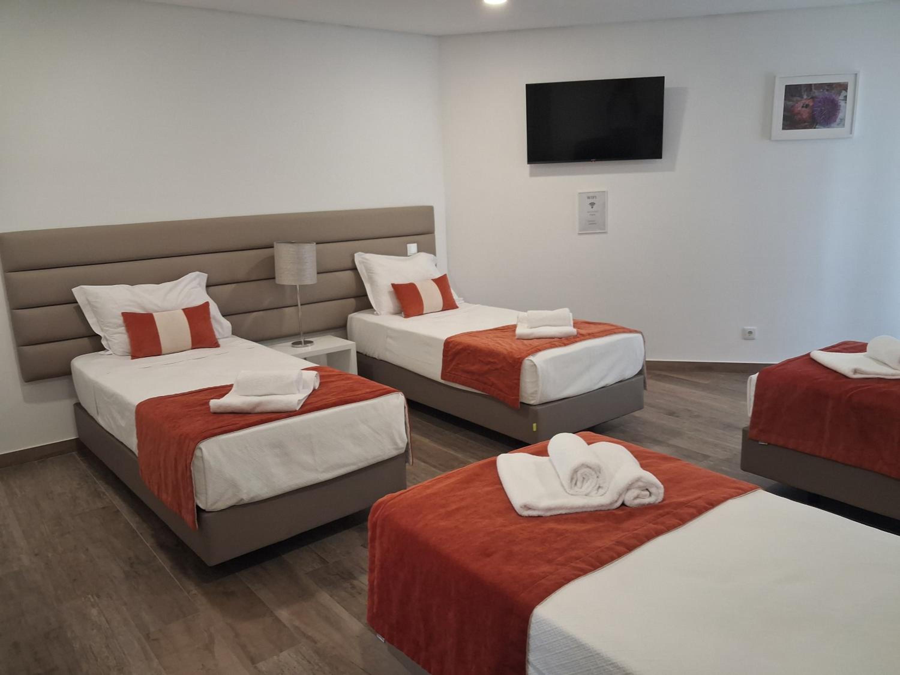 Classic Quadruple Room photo 2