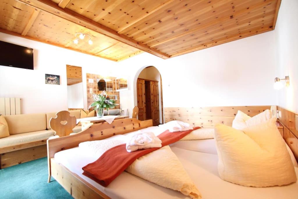 Double Room with Balcony photo 1