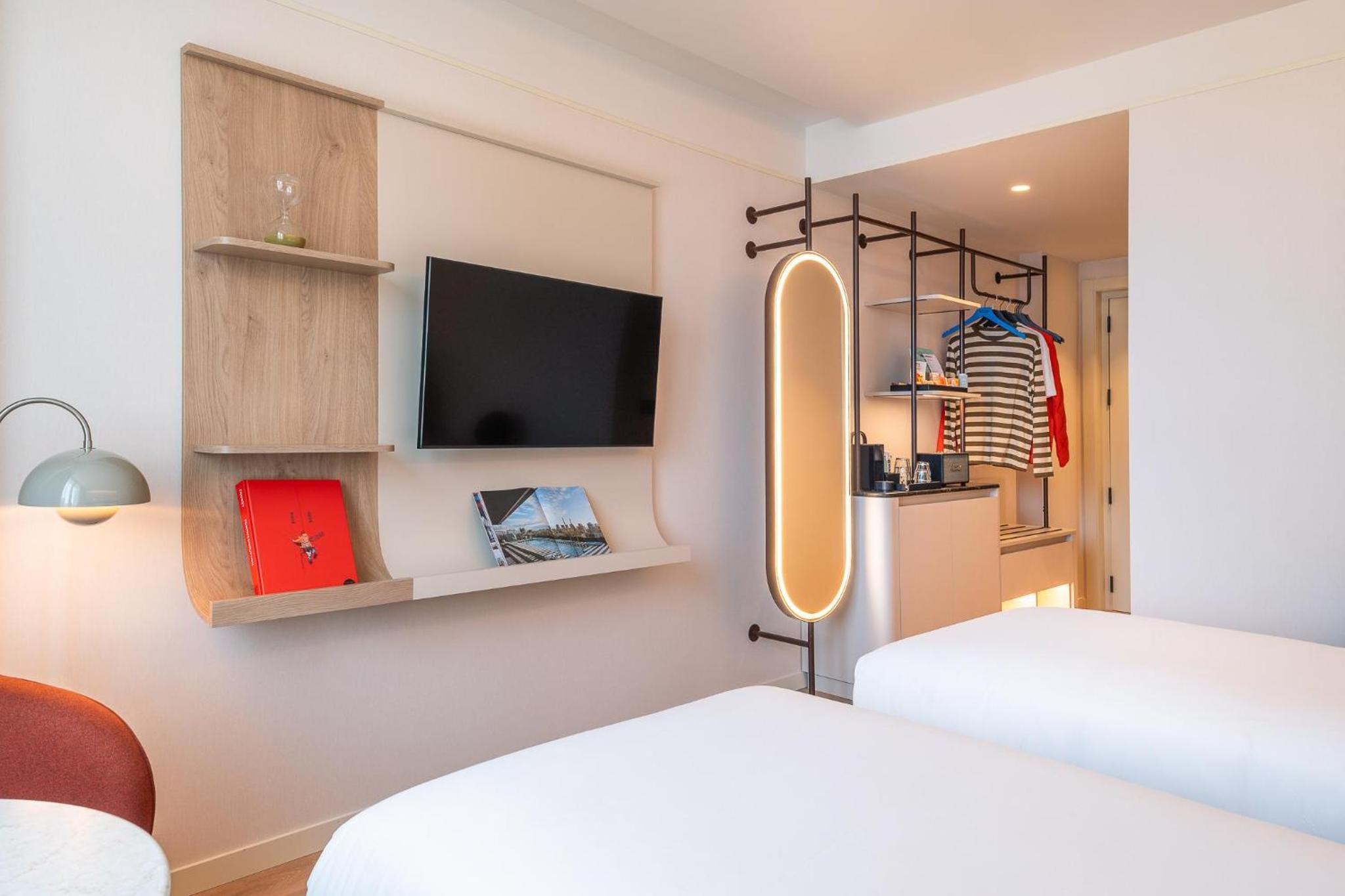 Deluxe Triple Room - Photo 3