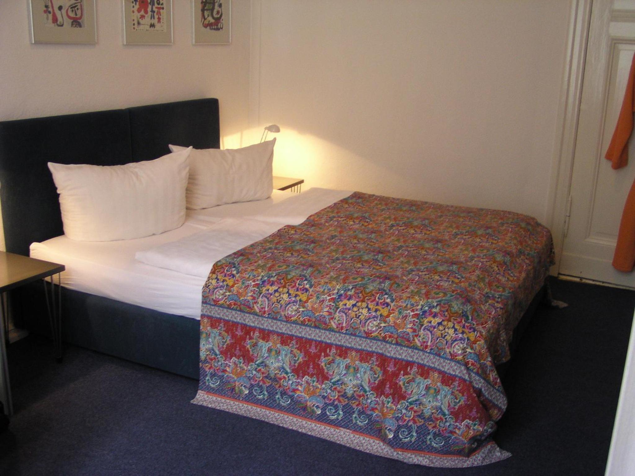 Standard Double Room photo 3