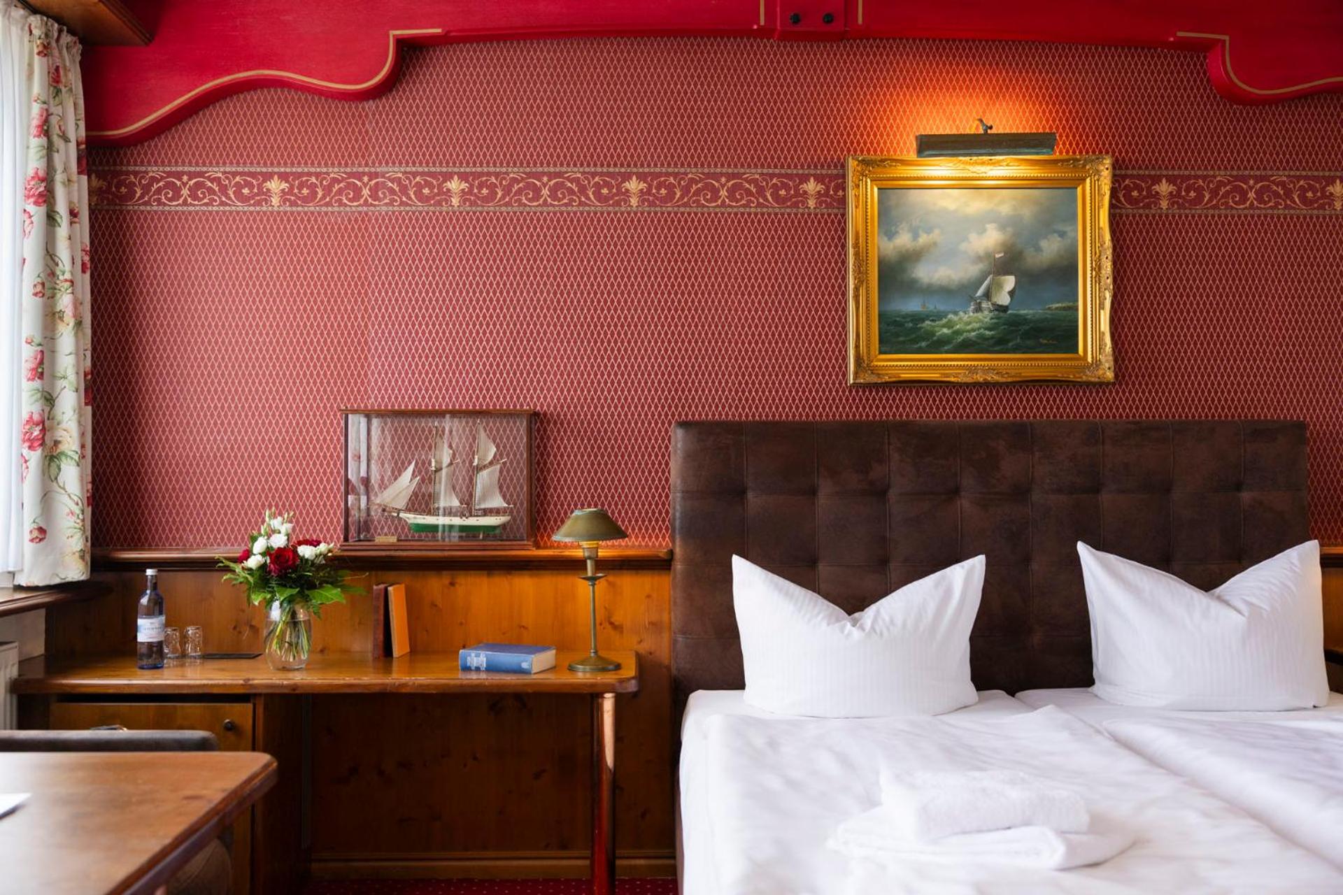 Double Room with Lake View