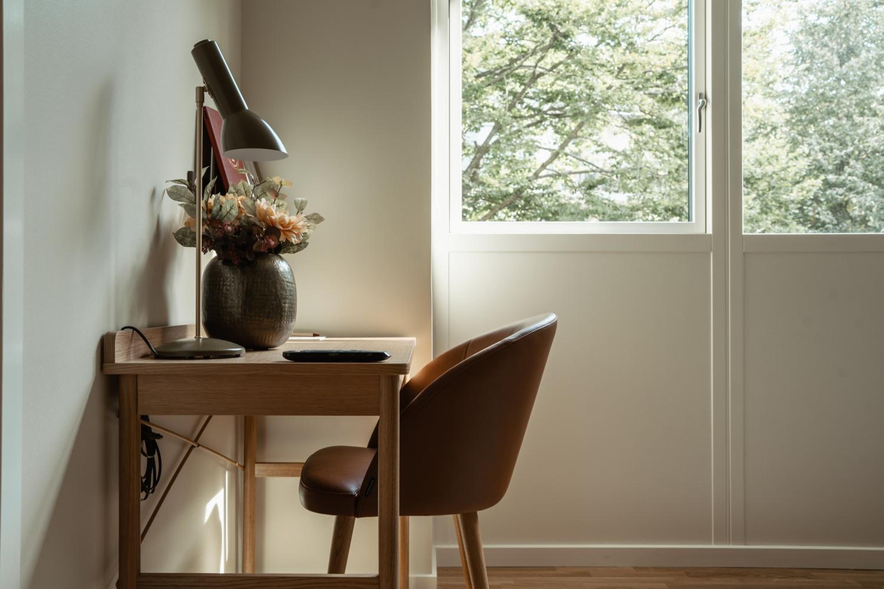 Large Double Room - Photo 8