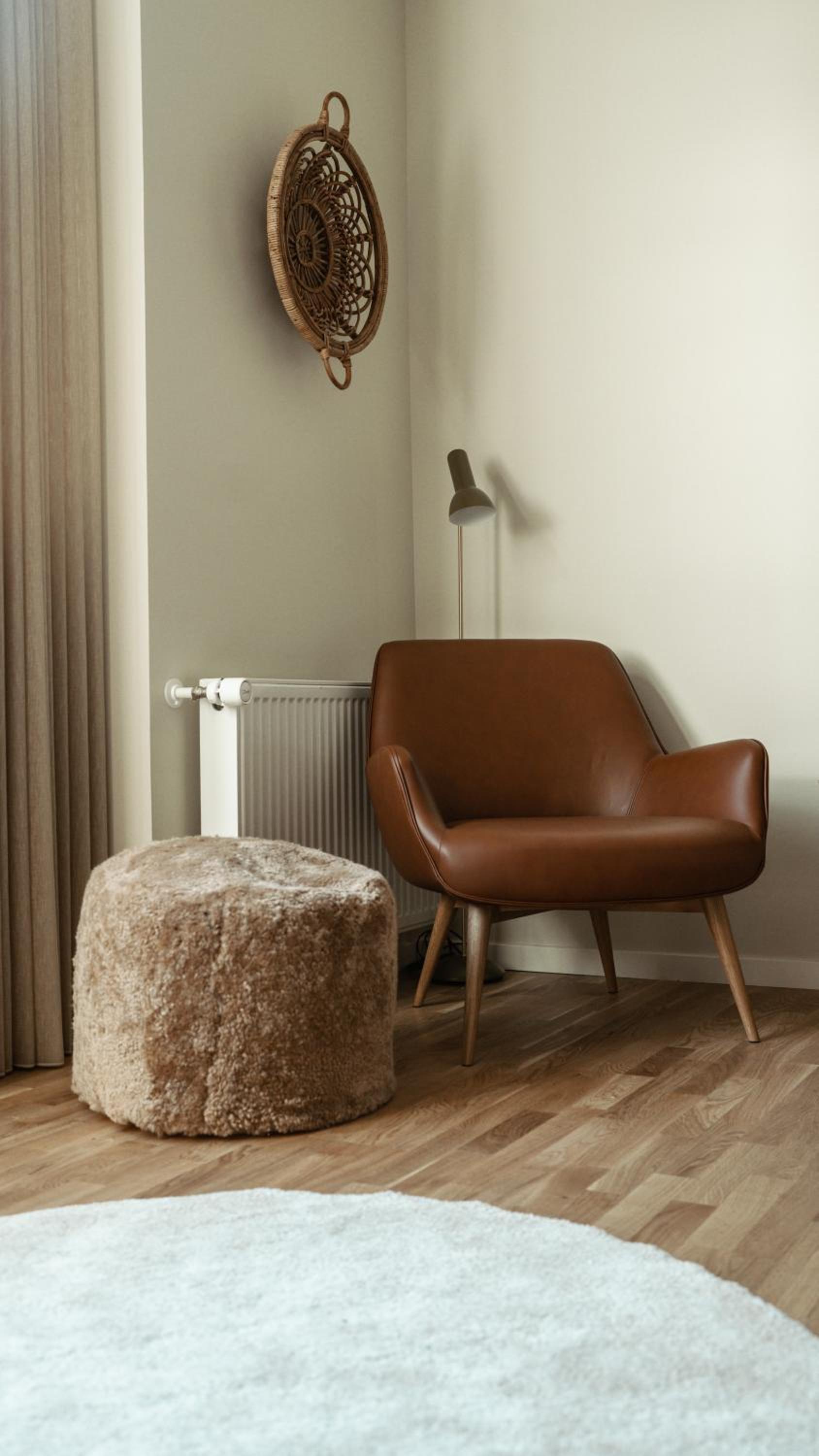 Large Double Room - Photo 3
