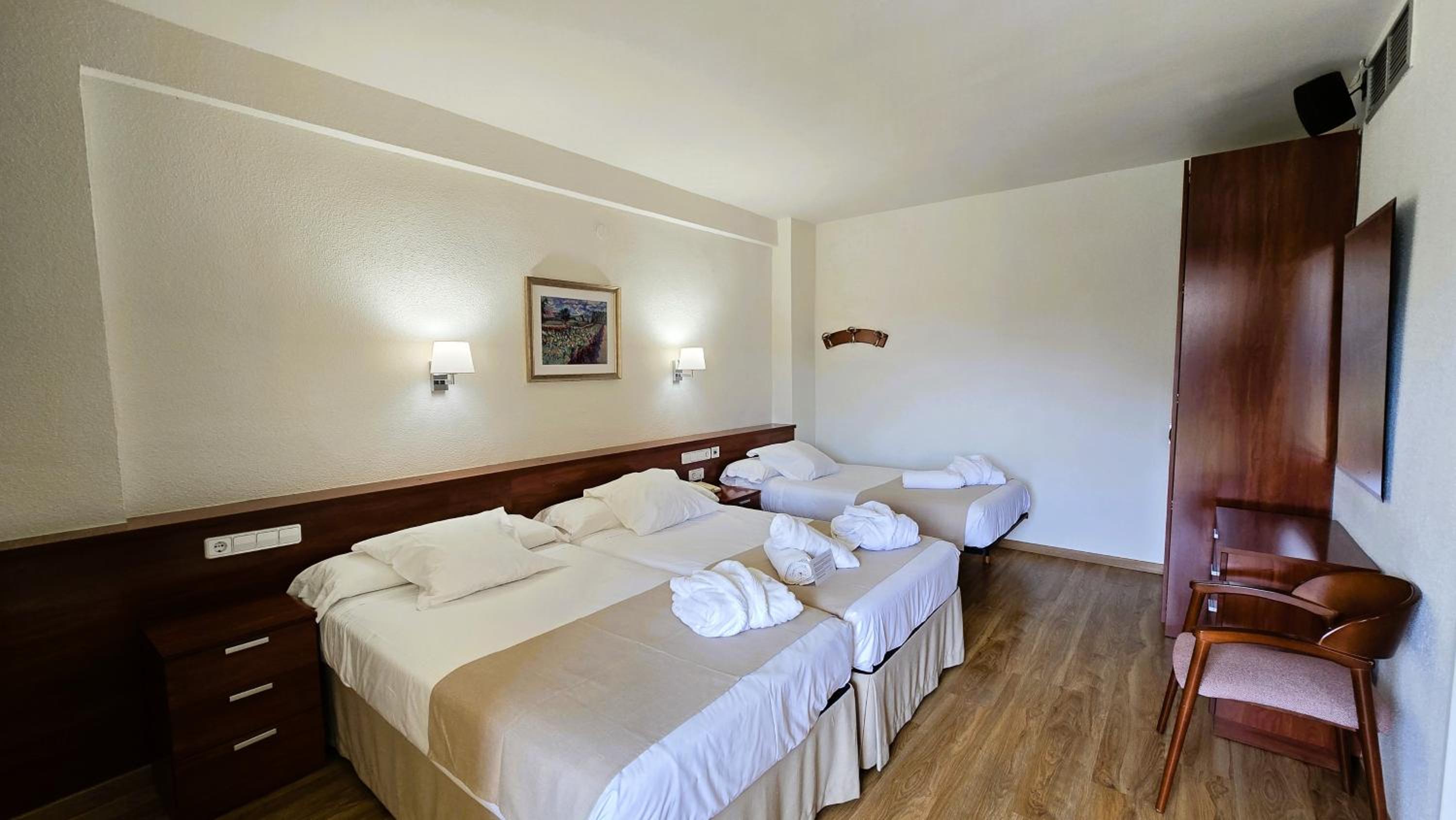 Triple Room photo 2