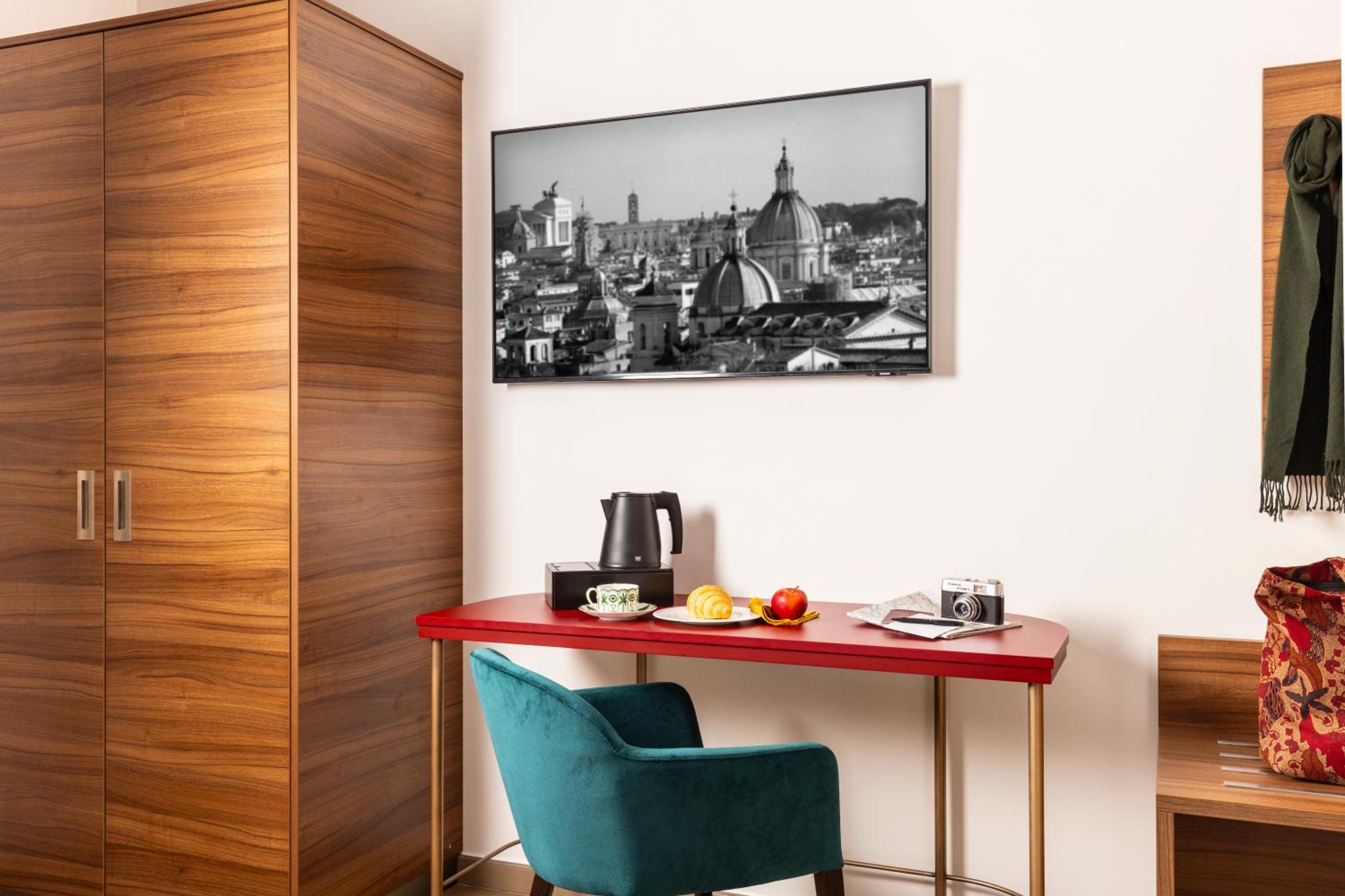 Superior Double or Twin Room photo 3