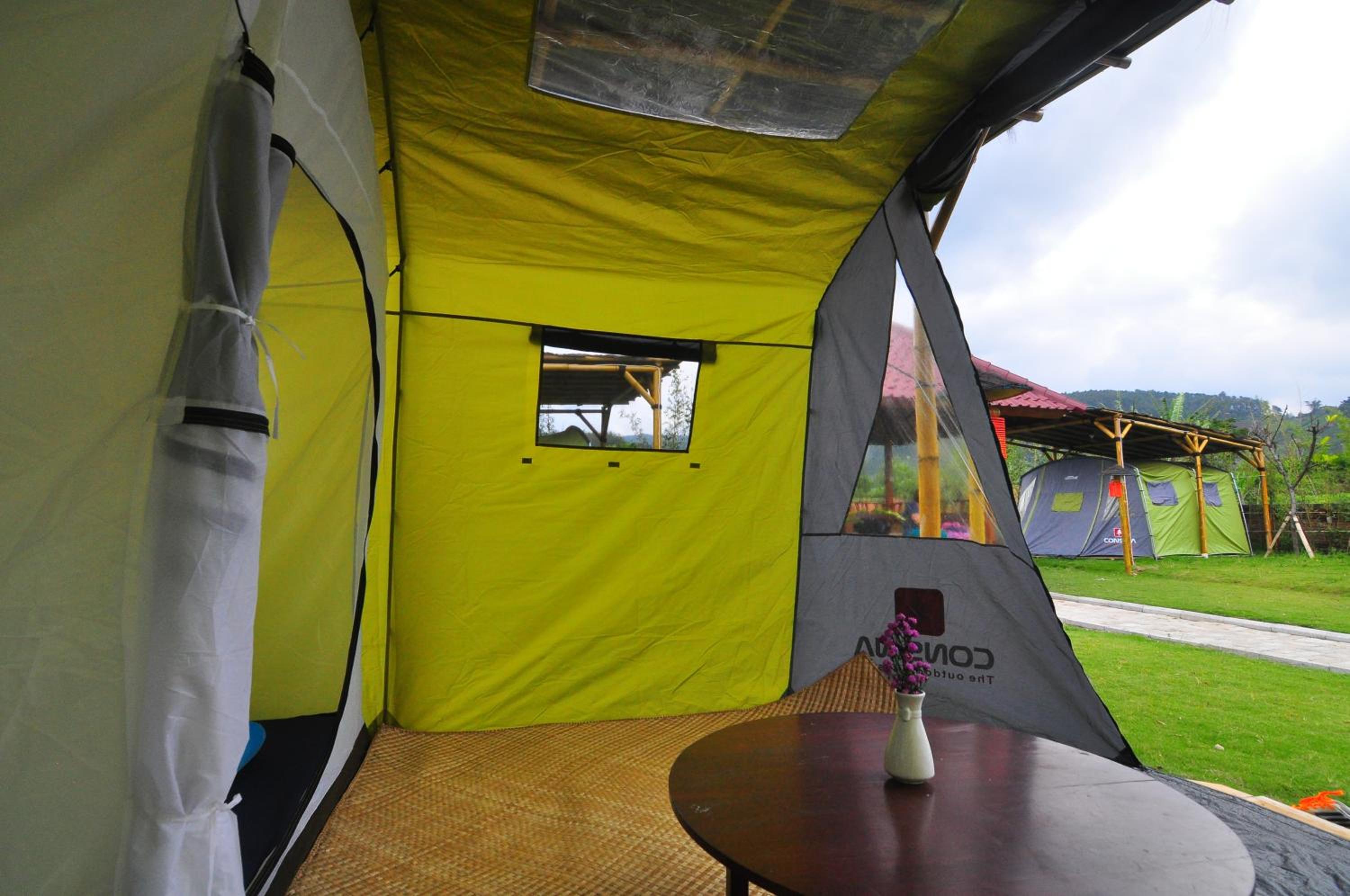 Tent - Photo 1