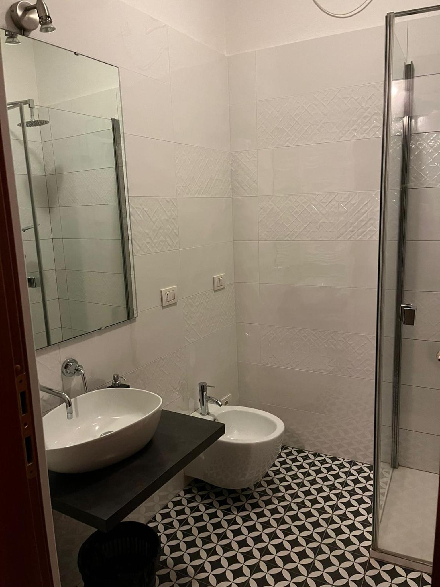 Standard Apartment photo 2