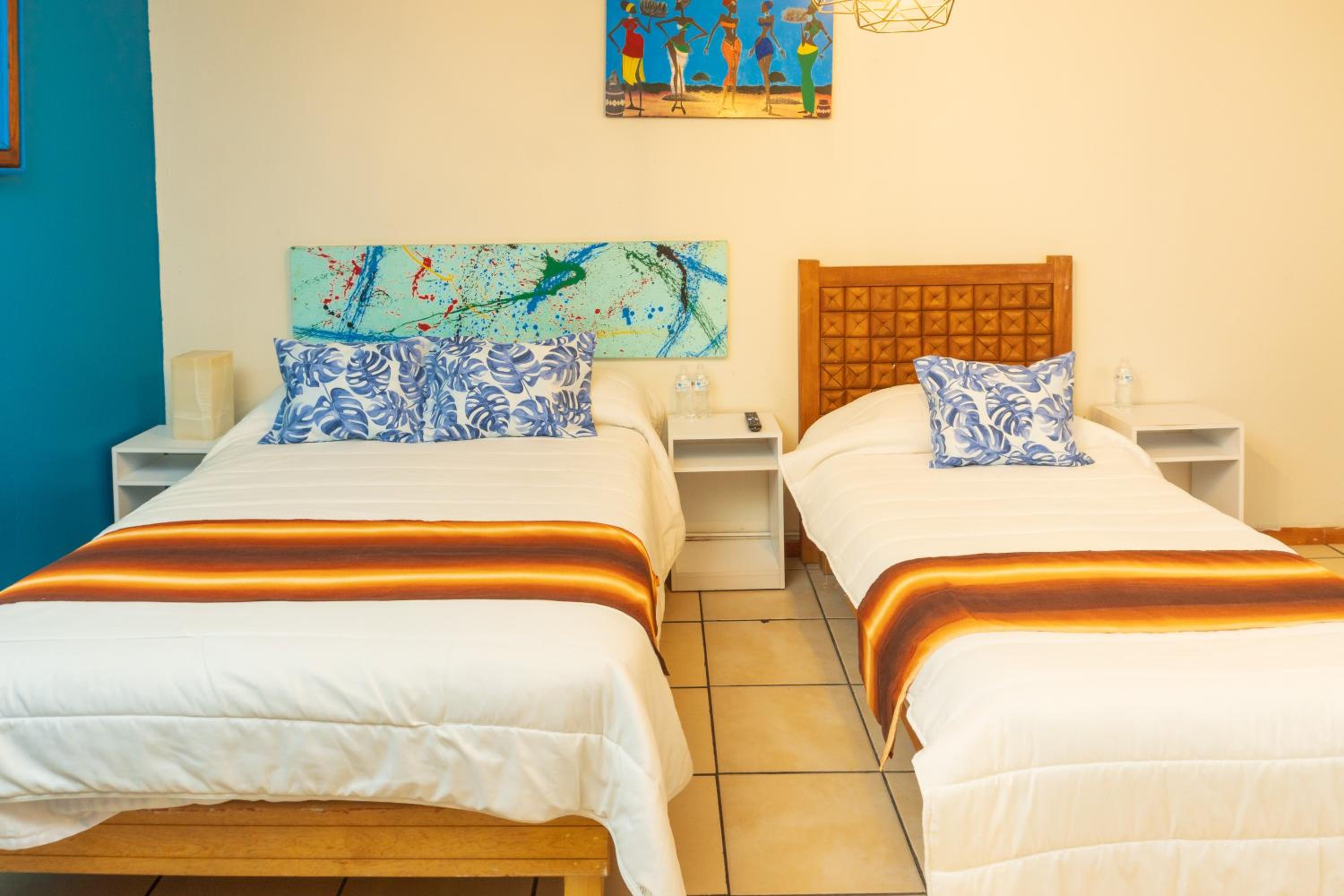 Double or Twin Room photo 2