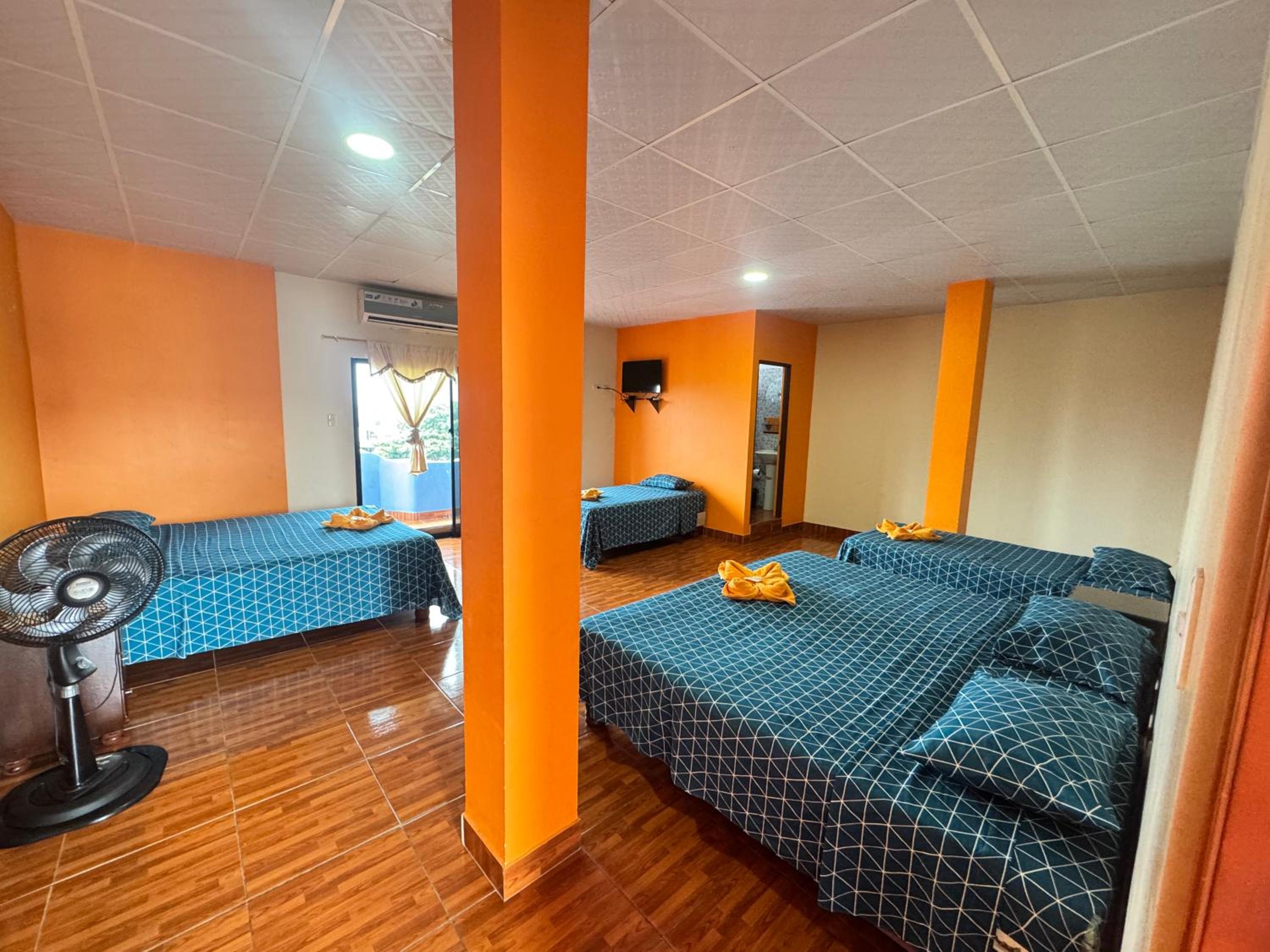 Family Room with Balcony photo 2