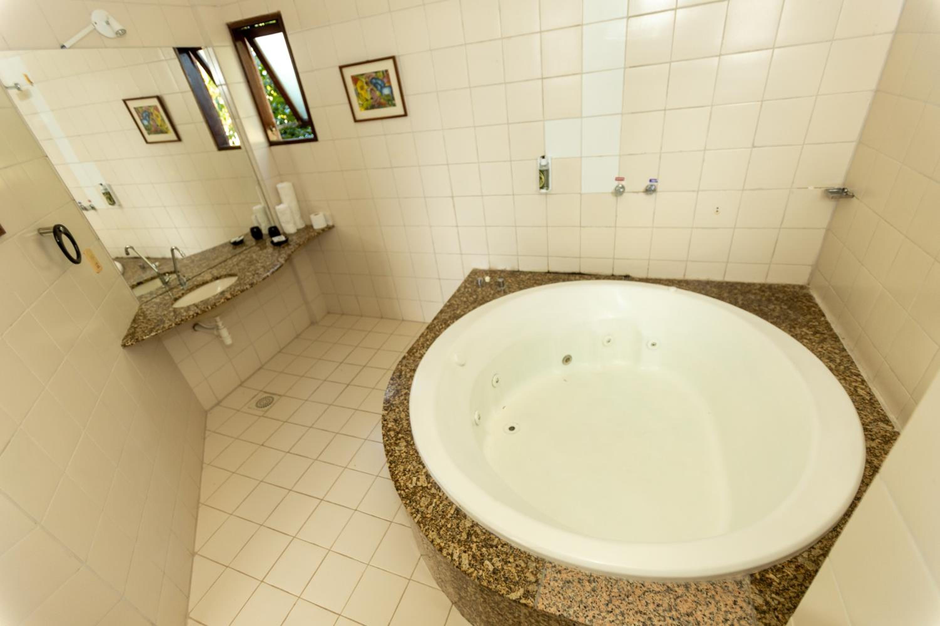 Suite with Hot Tub
