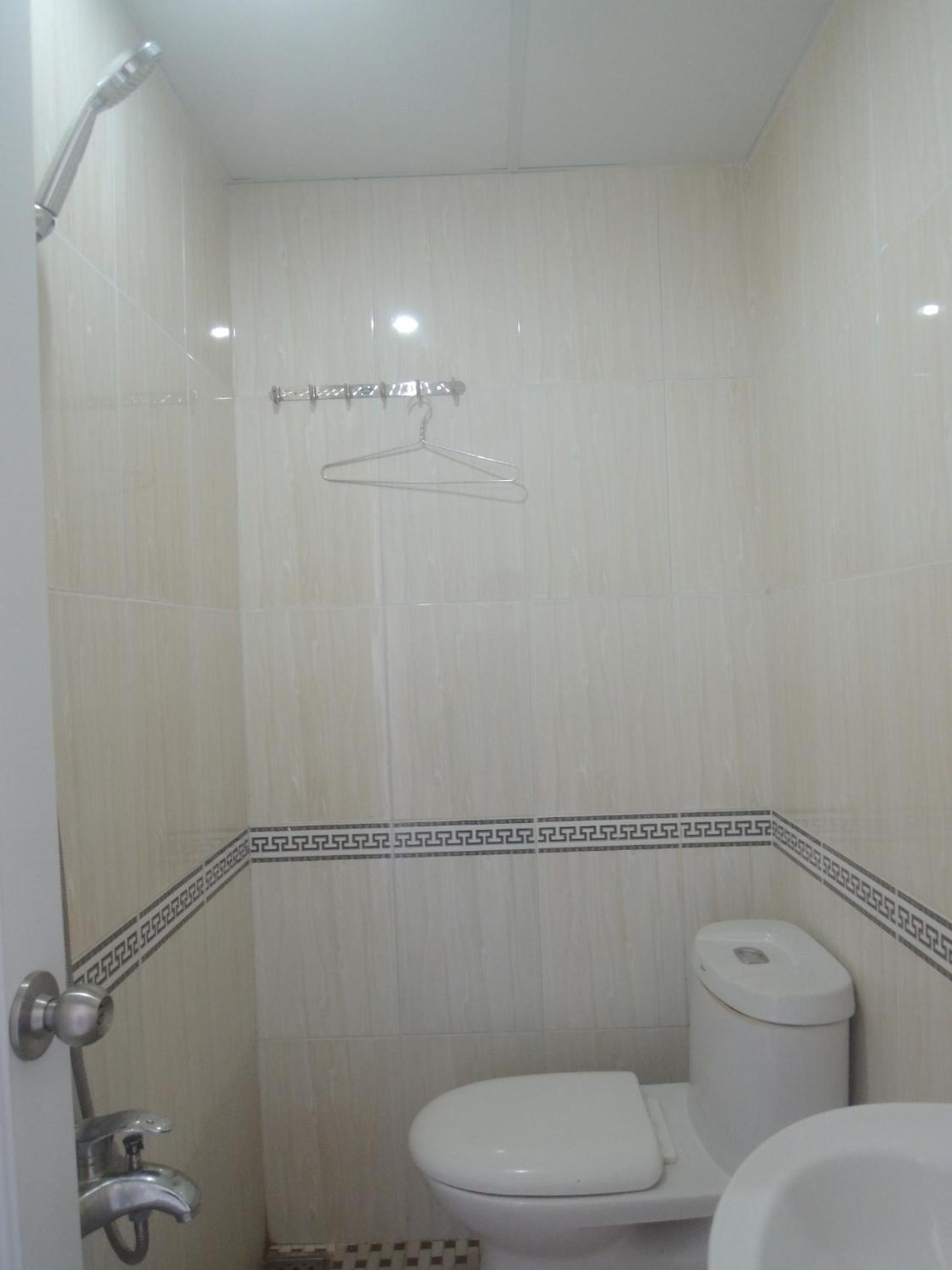 Standard Double Room - Photo 6