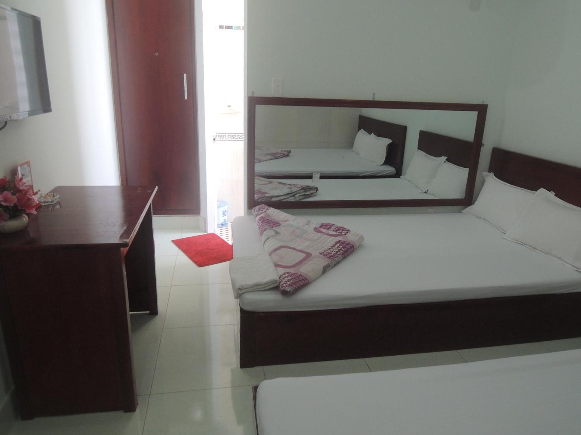 Standard Double Room - Photo 5