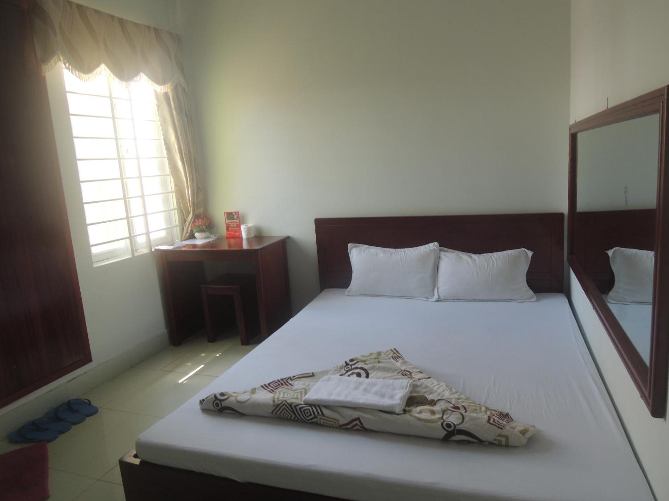 Standard Double Room - Photo 2